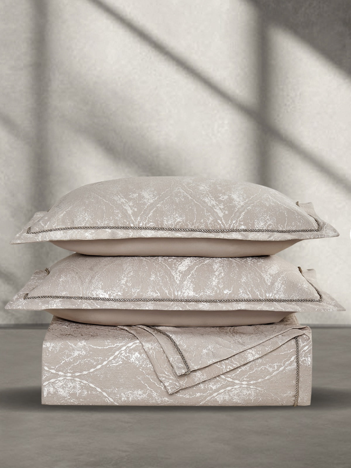 Покривало з наволочками Gardines 240 x 260 см- Lulu Beige