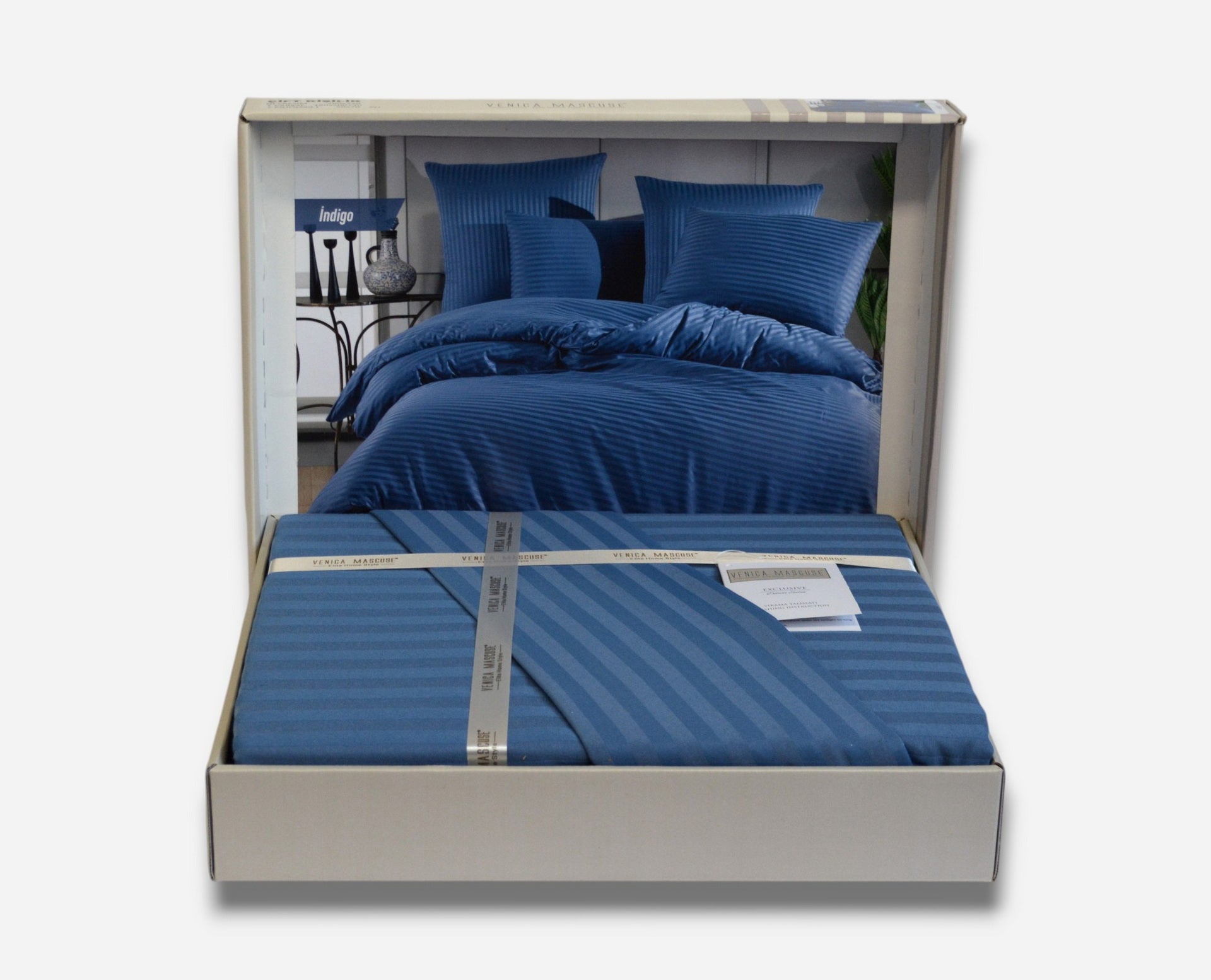 Постільна білизна Venica Mascuse Satin 200х220 см, простирадло 160х220+30 см Indigo