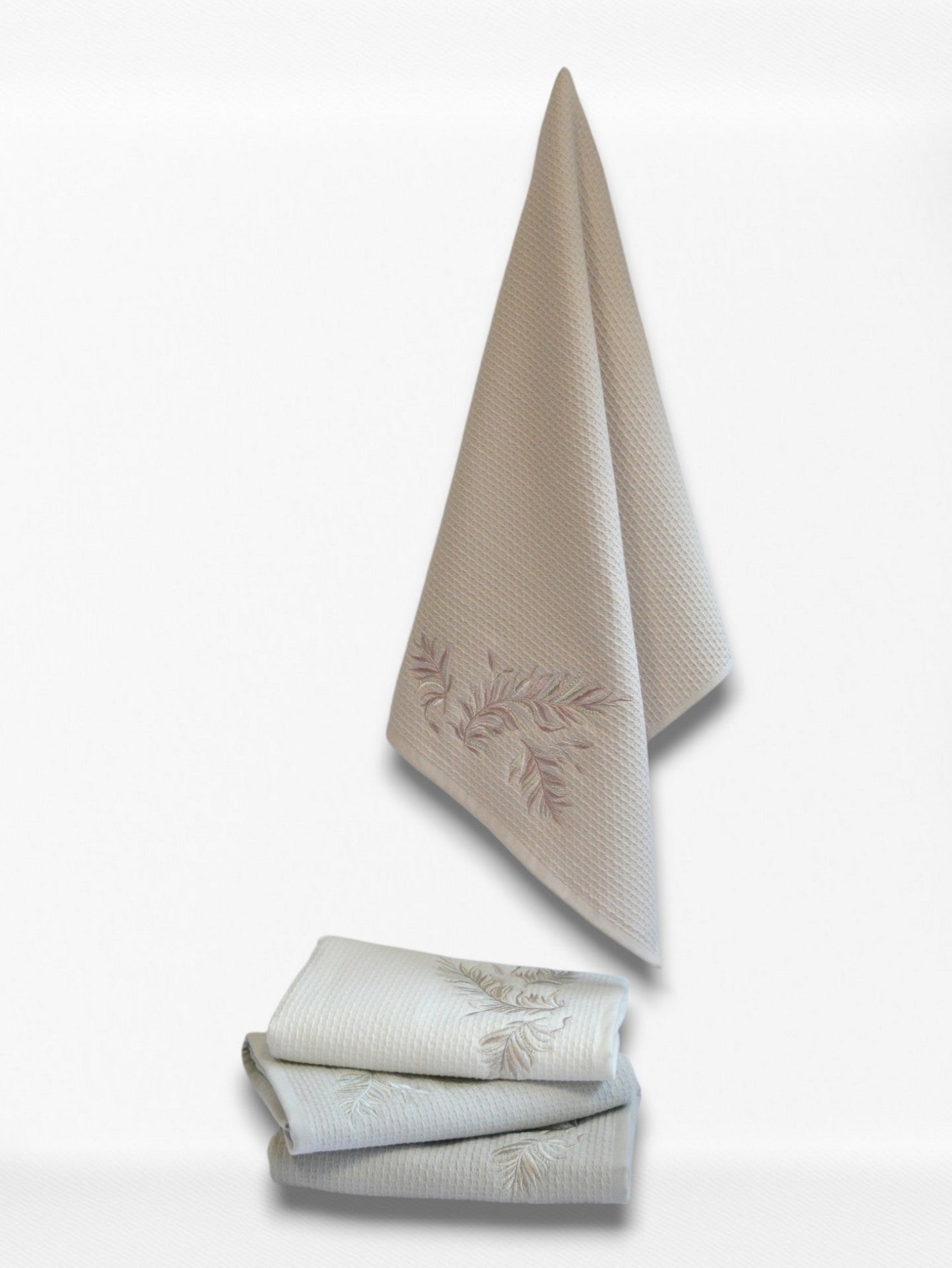 Набір рушників з вишивкою Pupilla 70 х 140 см. Milan Feathers