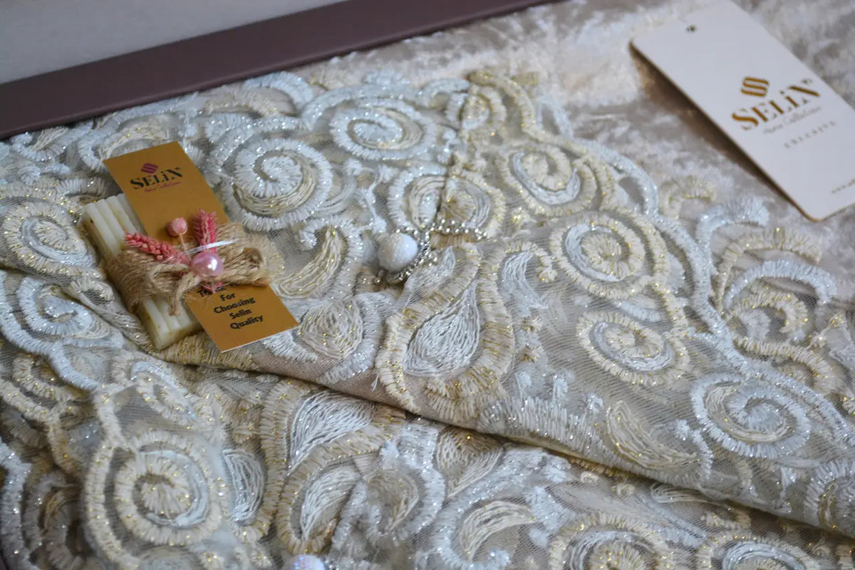 Велюрова скатертина Selin Tuana 160х350