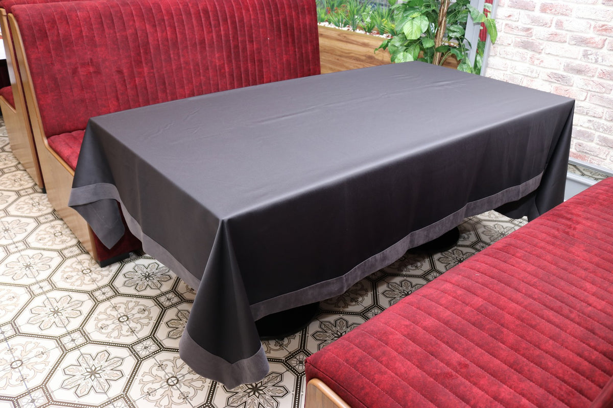 Скатертина двостороння Kayra Blackout 160×285 см