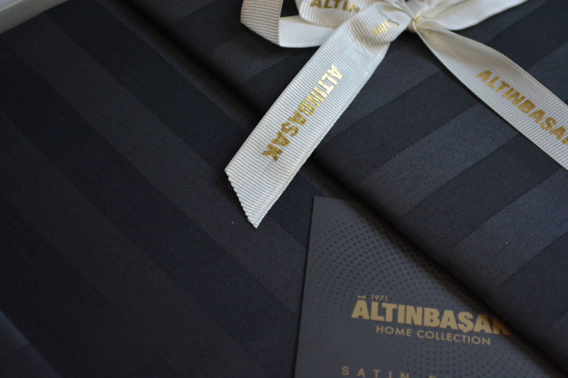 Постільна білизна Altinbasak Satin 200 х 220 см  Always Gris