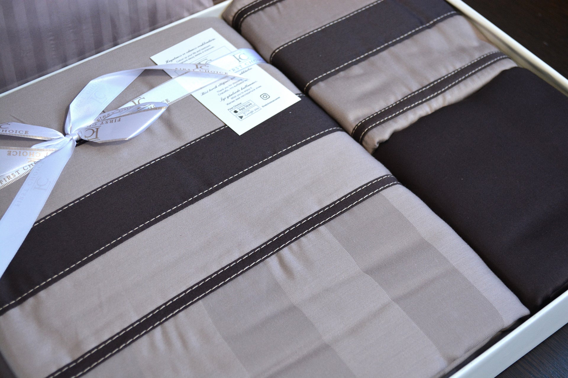 Комплект постільної білизни First Choice Deluxe Satin 200х220 Artwel Mink
