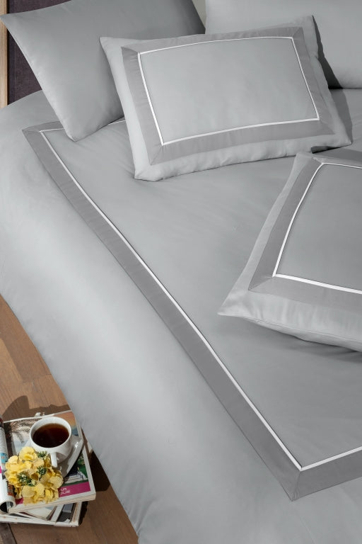 Комплект постільної білизни First Choice Deluxe Satin 200х220 Belezza Grey
