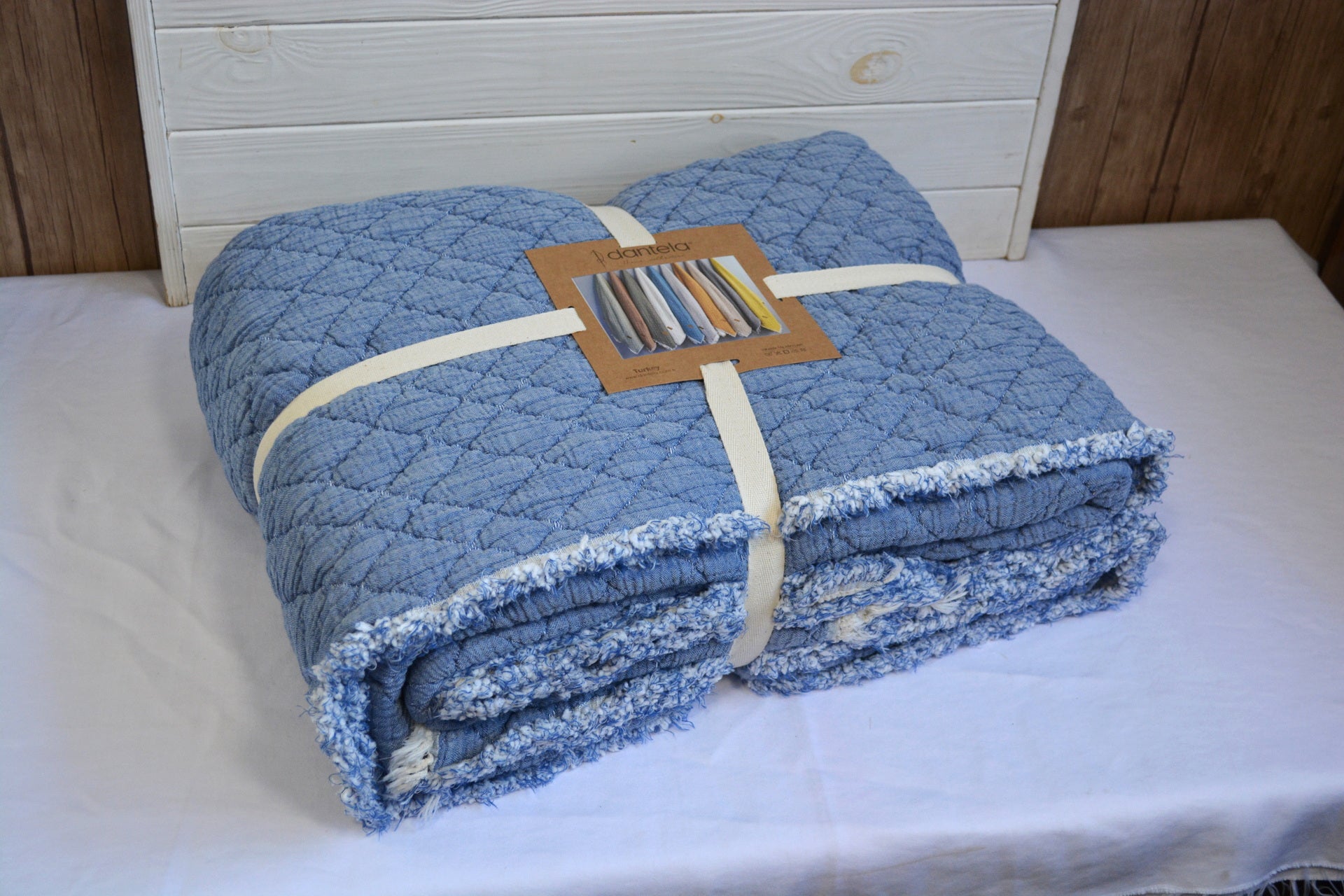 Муслінове покривало Dantela Cedric 230 х 240 см. Lacivert