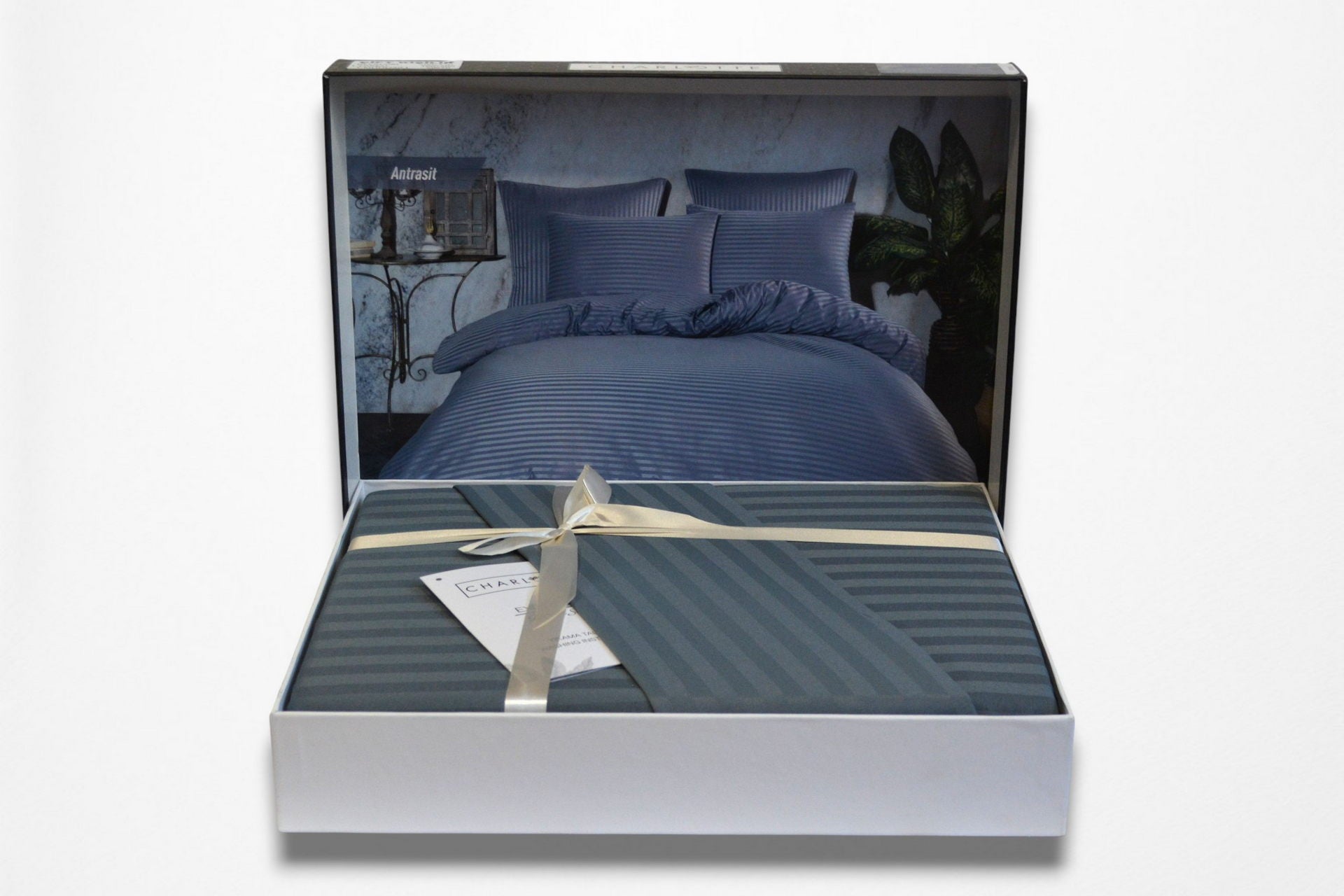Постільна білизна Charlotte Stripe Satin 200х220см, простирадло 180х200+30 см Antrasit