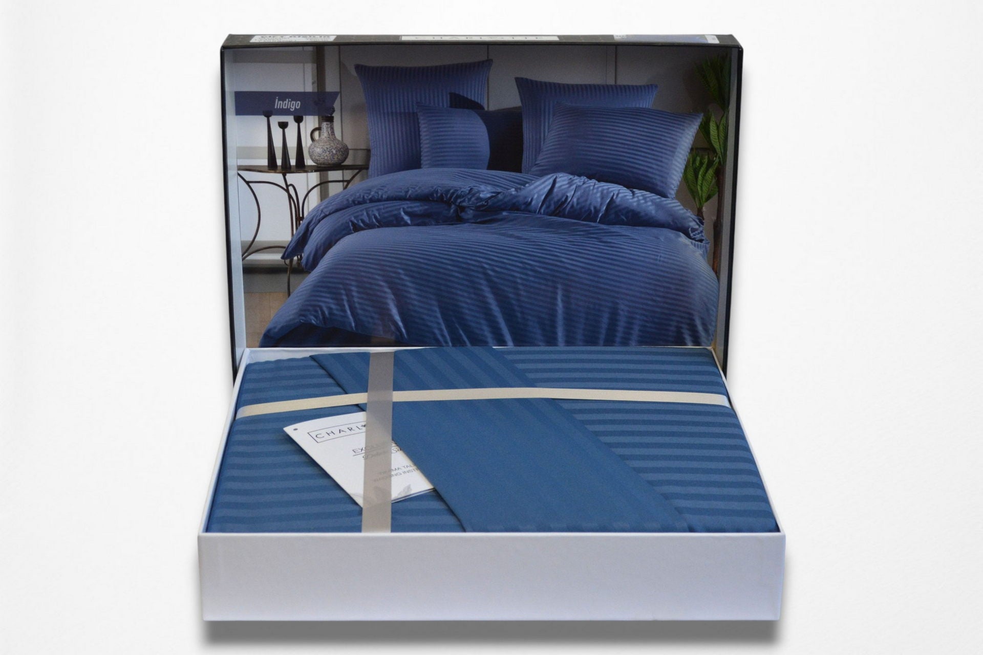 Постільна білизна Charlotte Stripe Satin 200х220см, простирадло 180х200+30 см Indigo