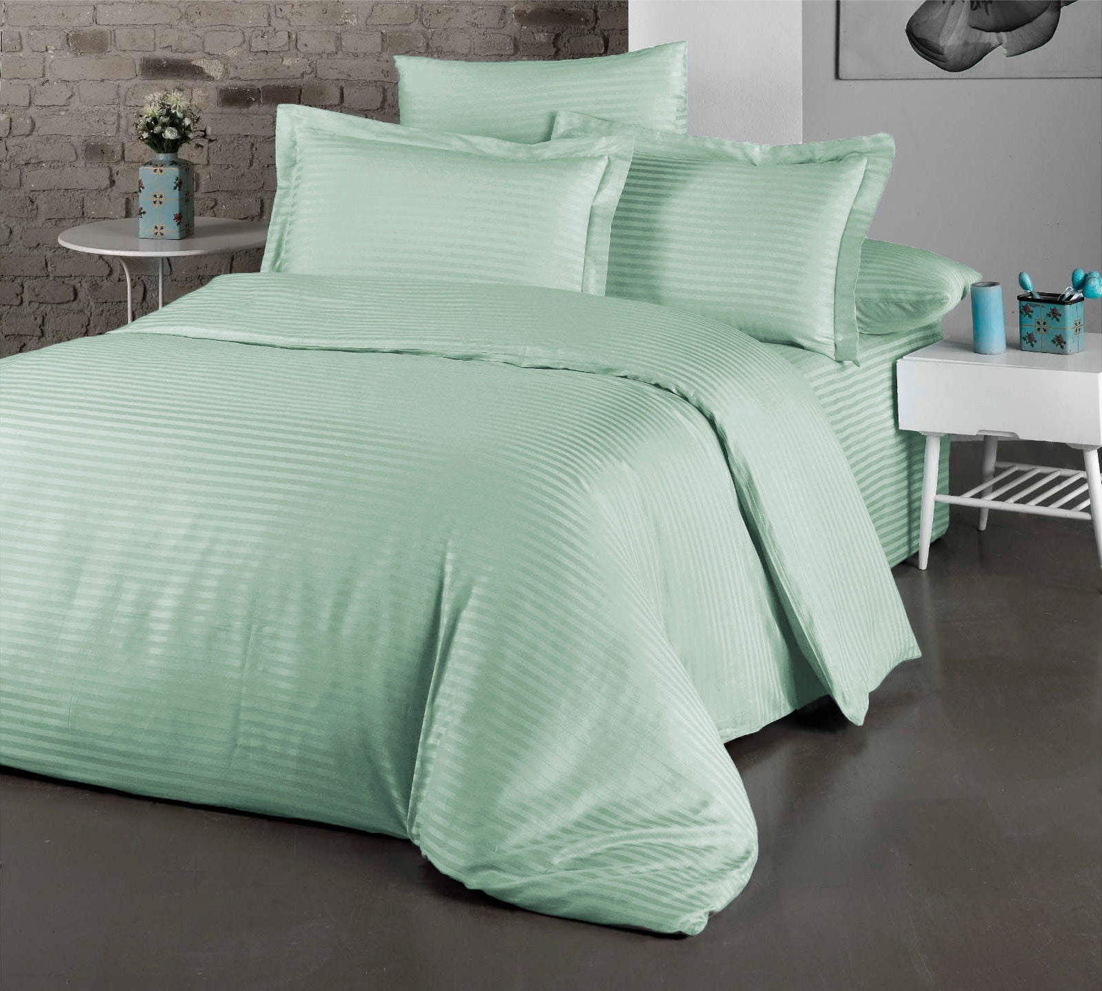Постільна білизна Cotton Shine Stripe Satin 200х220 Mint