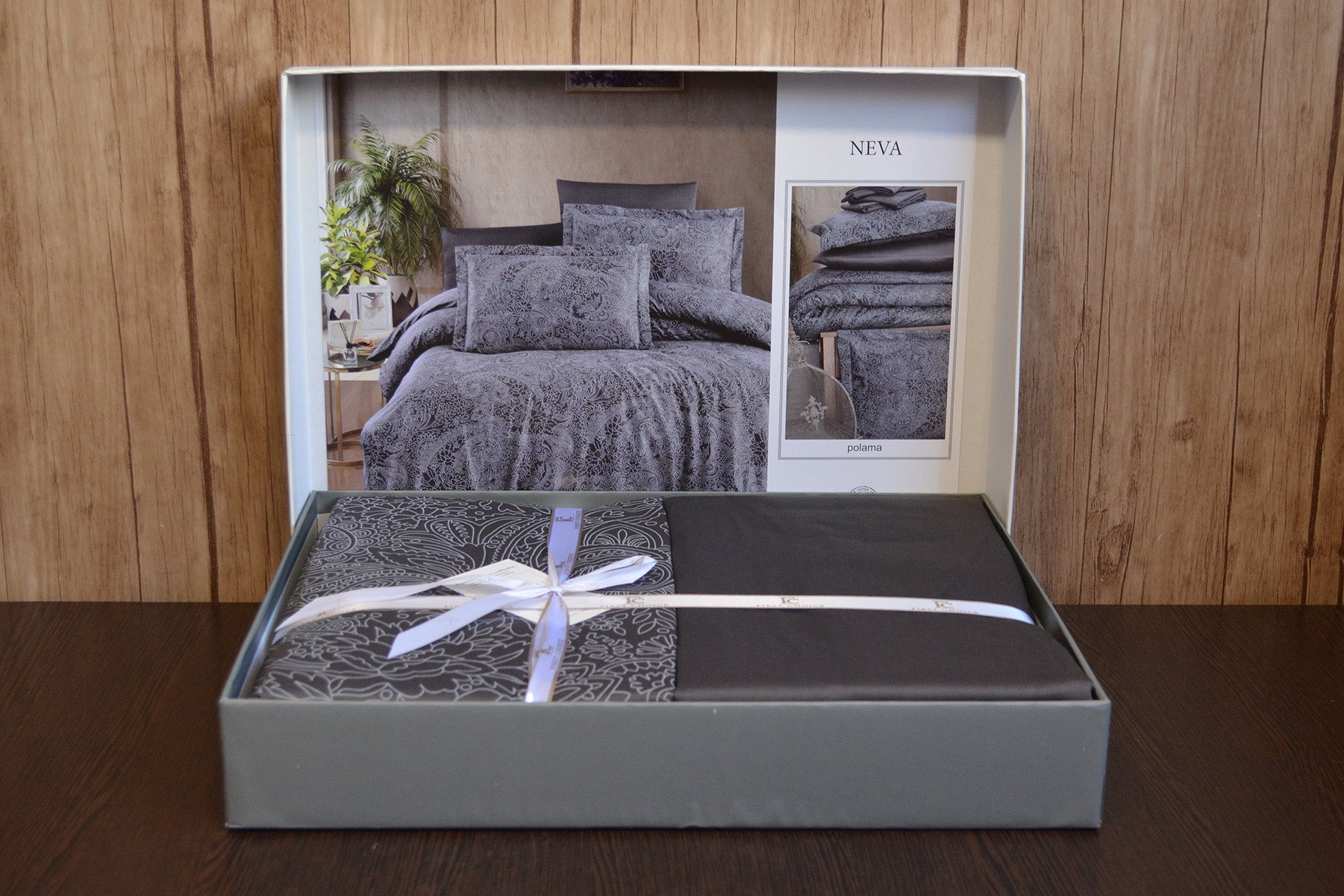 Постільна білизна First Choice Cotton Satin 160х220  Neva  Polama