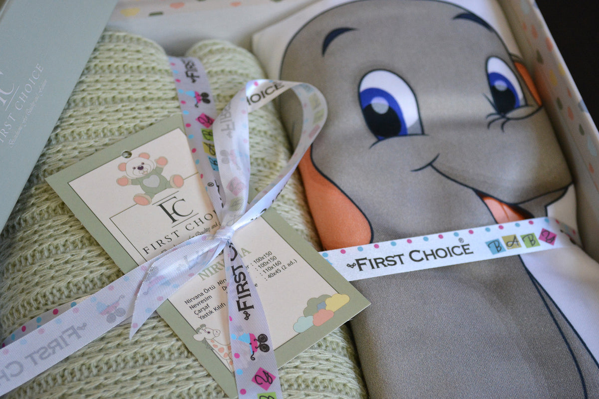 Постільна білизна для новонароджених з пледом First Choice Baby Digital Satin Nirvana 100х150 см. Safari