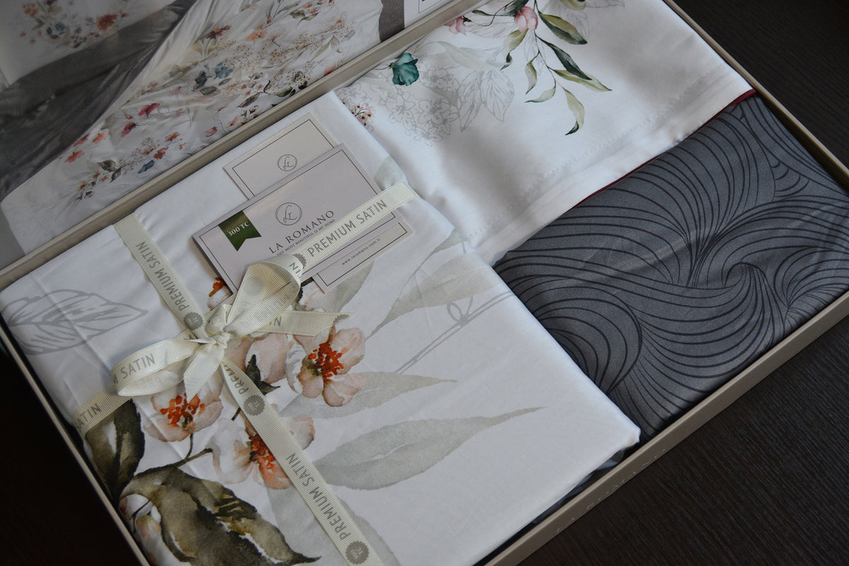 Постільна білизна La Romano Premium Satin 200×220 см Floral Grey