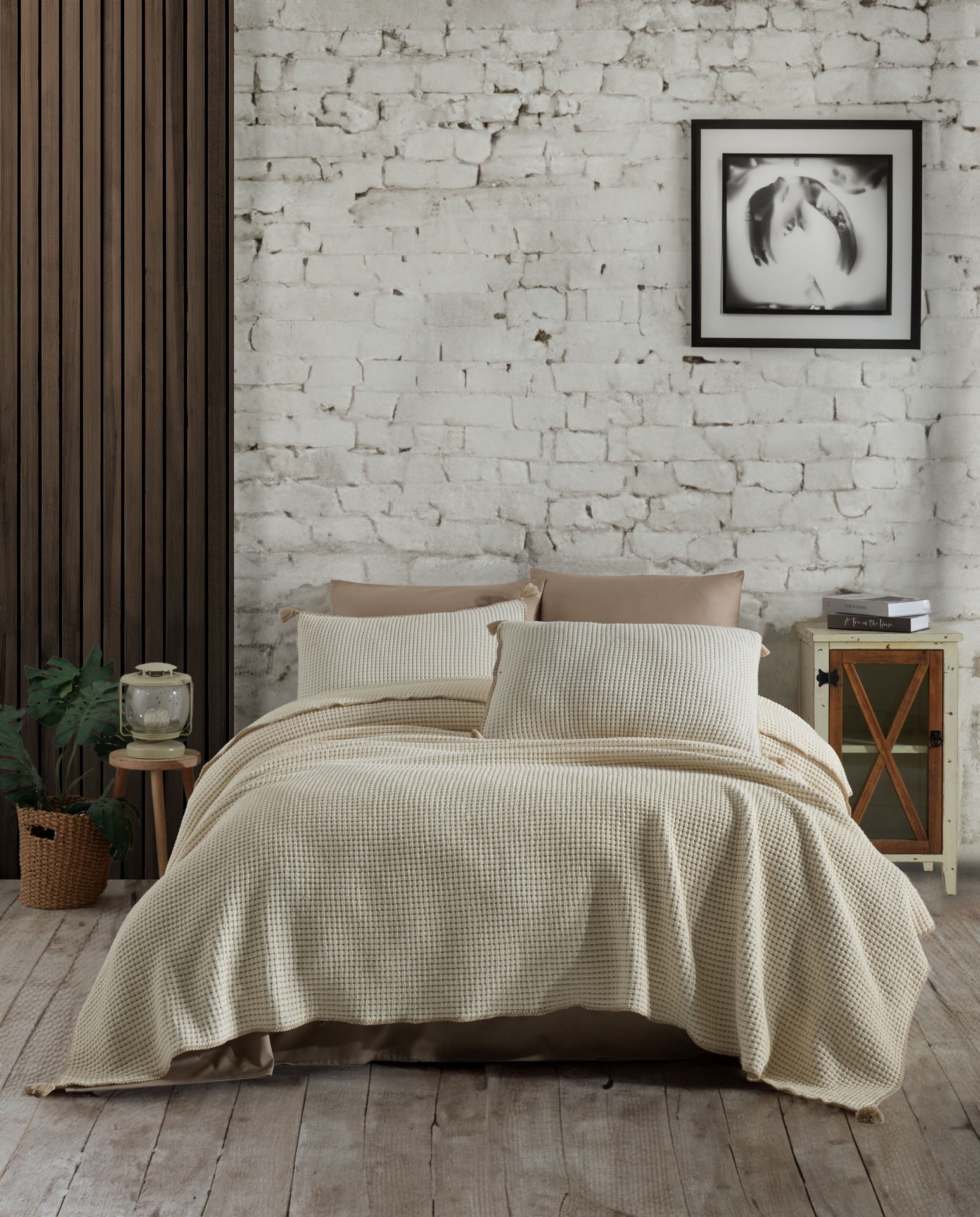 Постільна білизна з покривалом Dantela Satin 240 x 260 см Drina Bej