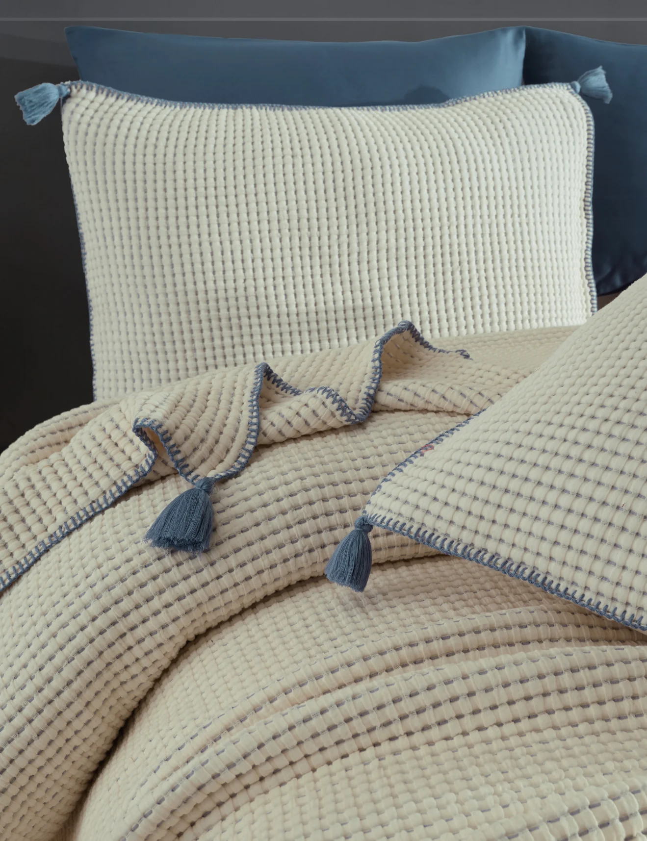 Постільна білизна з покривалом Dantela Satin 240 x 260 см Drina Indigo