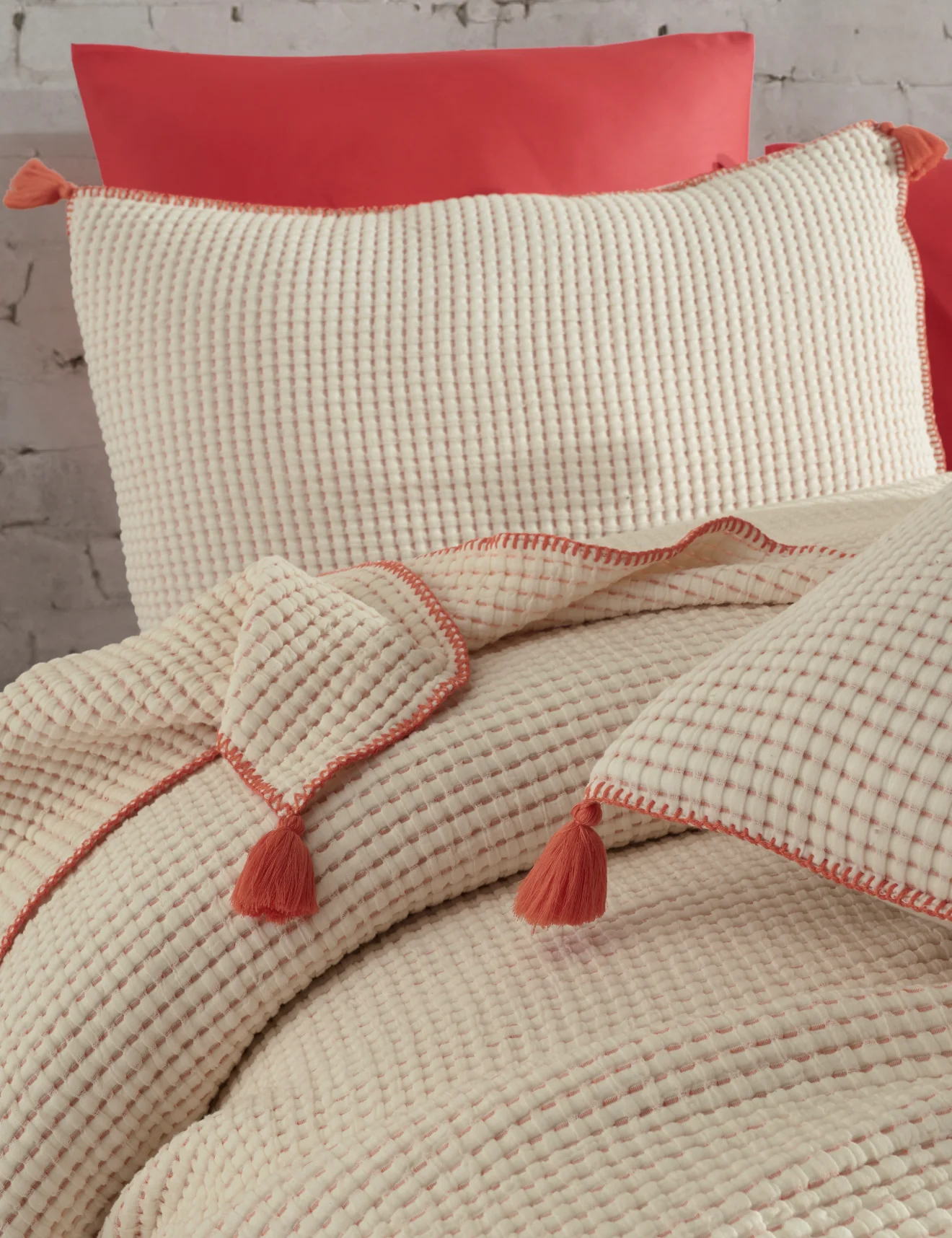 Постільна білизна з покривалом Dantela Satin 240 x 260 см Drina Mercan