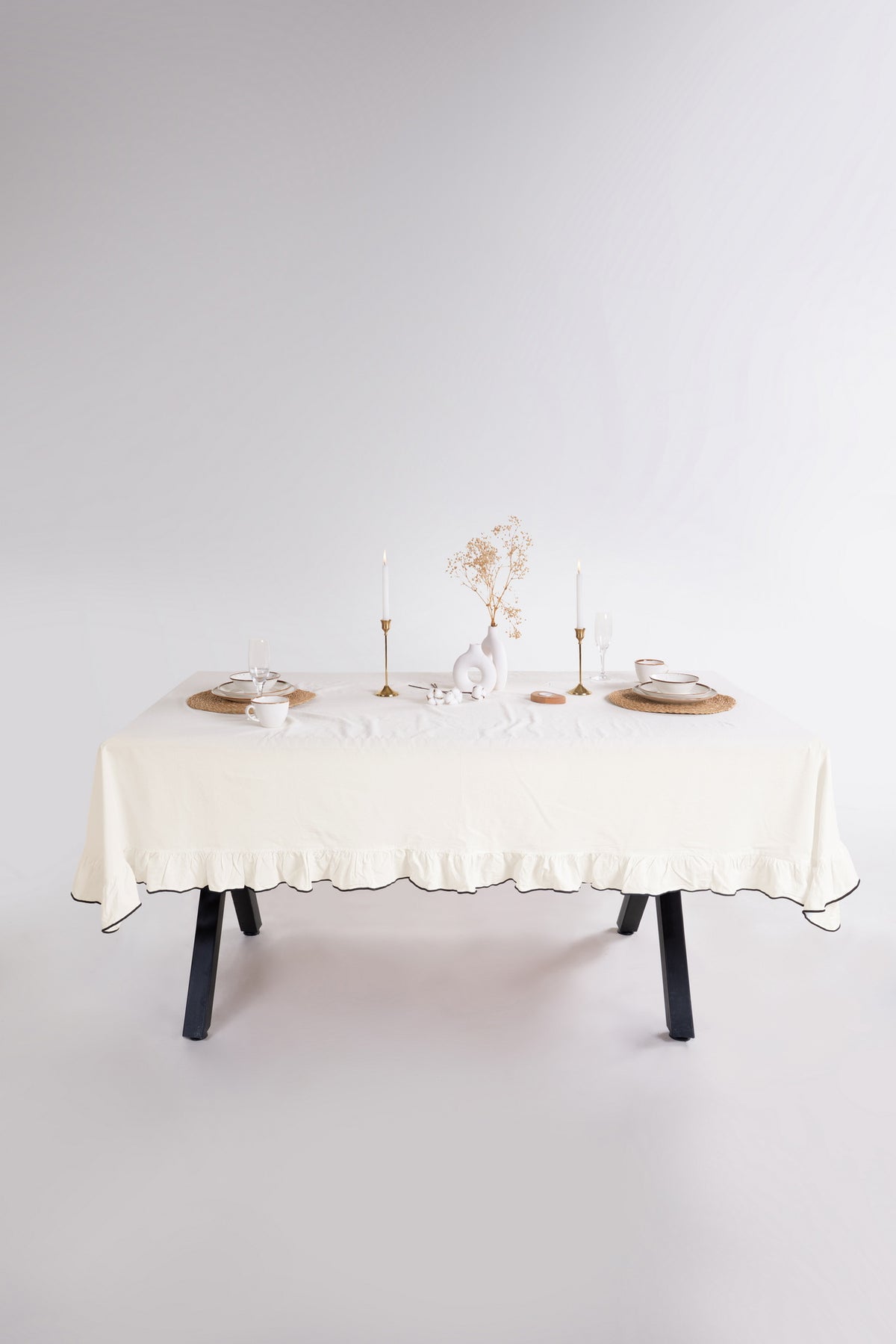 Скатертина з вареної бавовни Limasso Exclusive Esualte 160×220 см. Akdeniz Krem