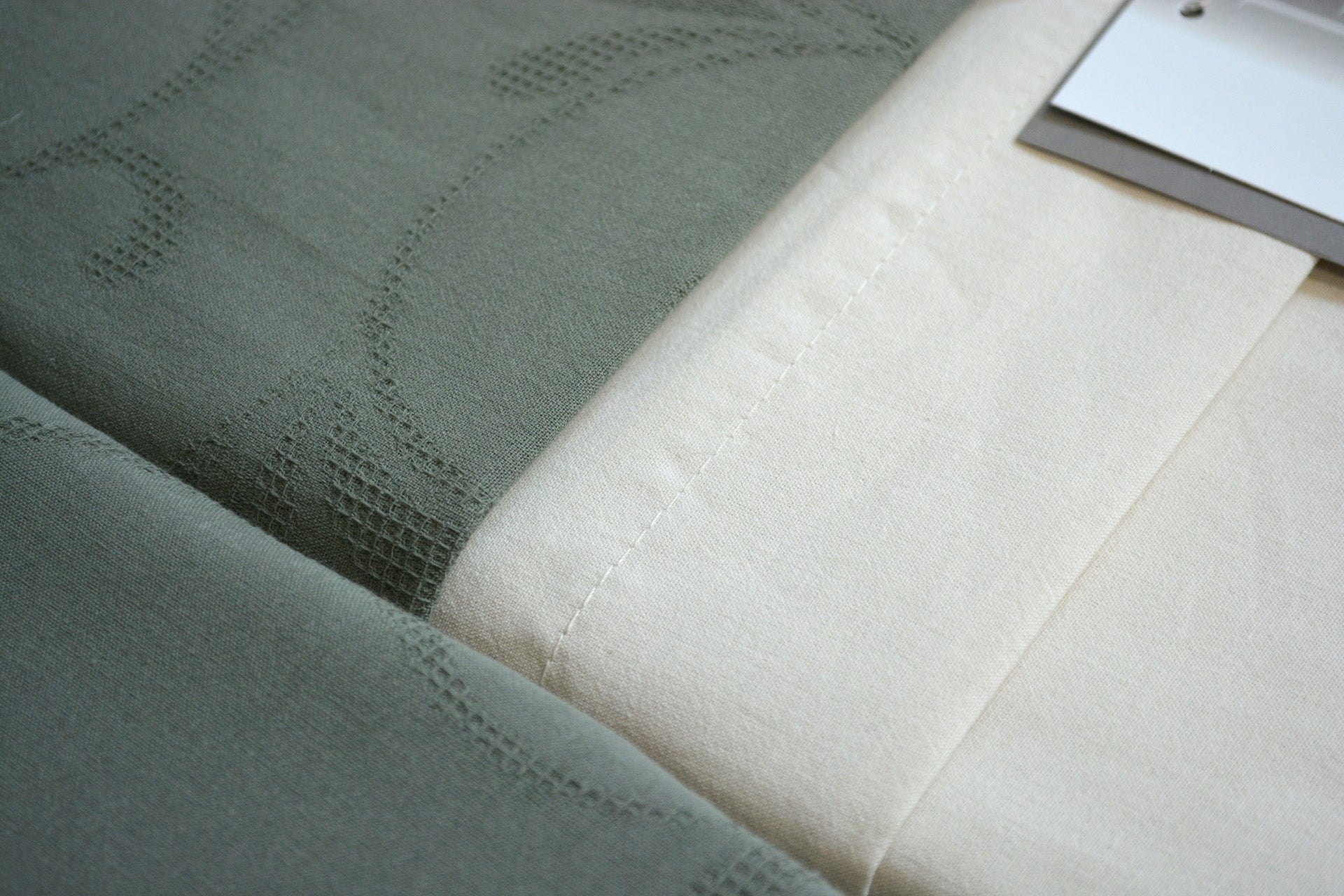 Постільна білизна Saheser Luxury Jacquard 200 х 220 см Fayel