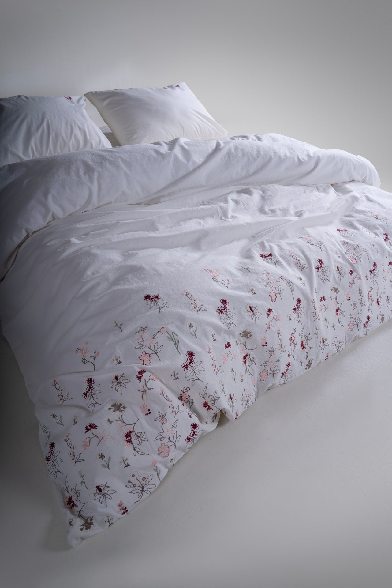 Постільна білизна Limasso Stonewashed Garden de Fleur 200 х 220 см Snow White