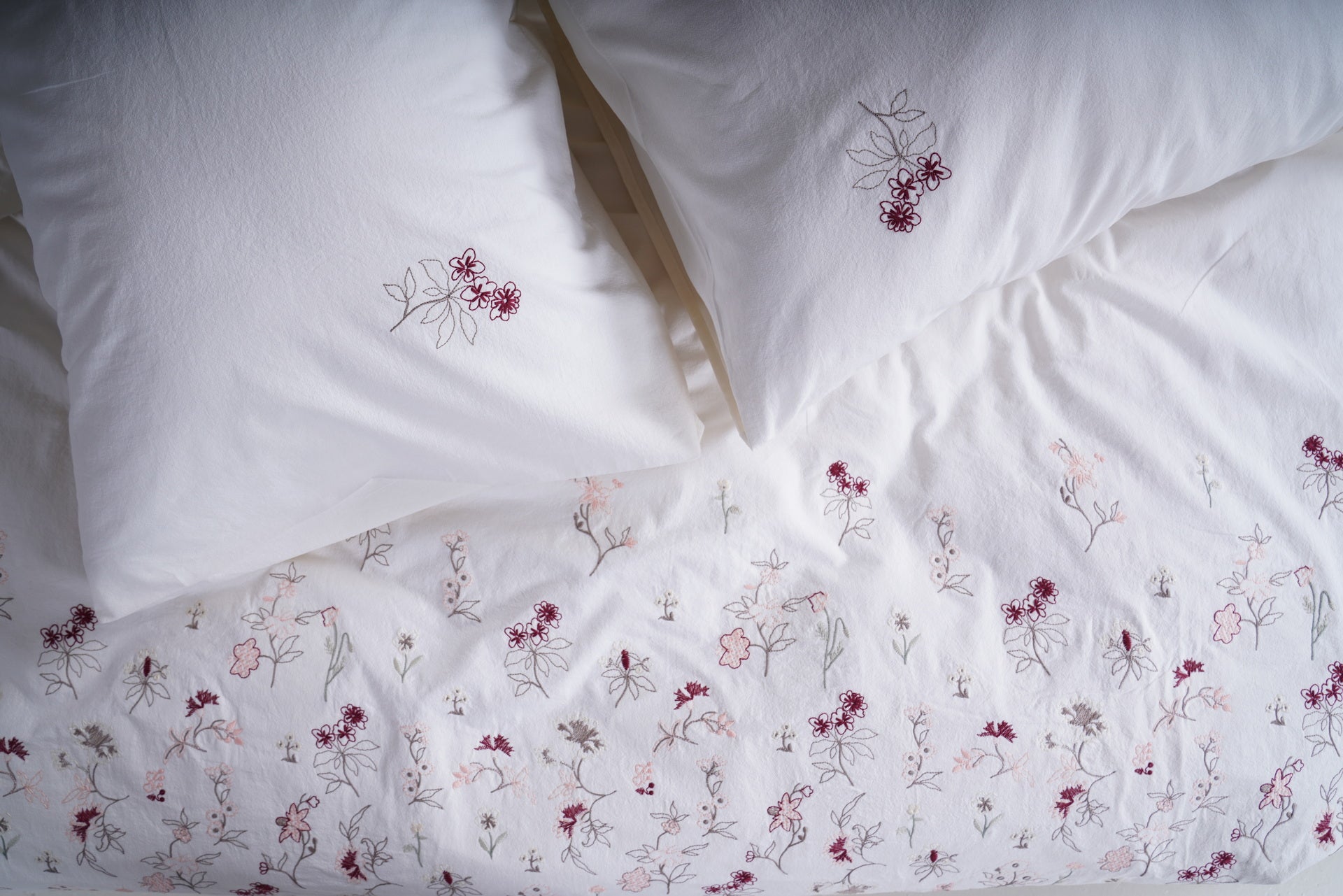 Постільна білизна Limasso Stonewashed Garden de Fleur 200 х 220 см Snow White