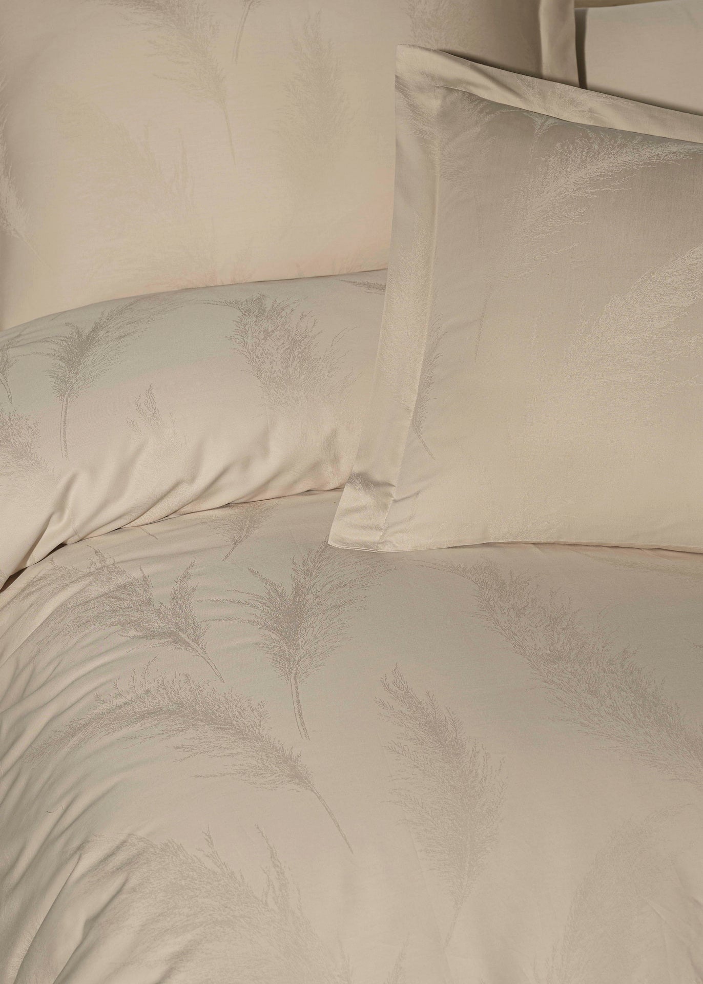 Комплект постільної білизни Saheser Delux Jacquard 300 TC 200х220 см Hazel Bej