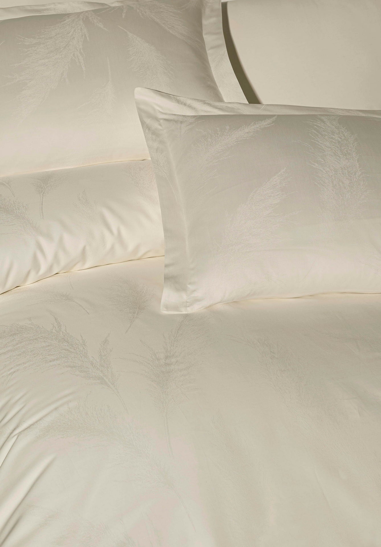 Комплект постільної білизни Saheser Delux Jacquard 300 TC 200х220 см Hazel Krem