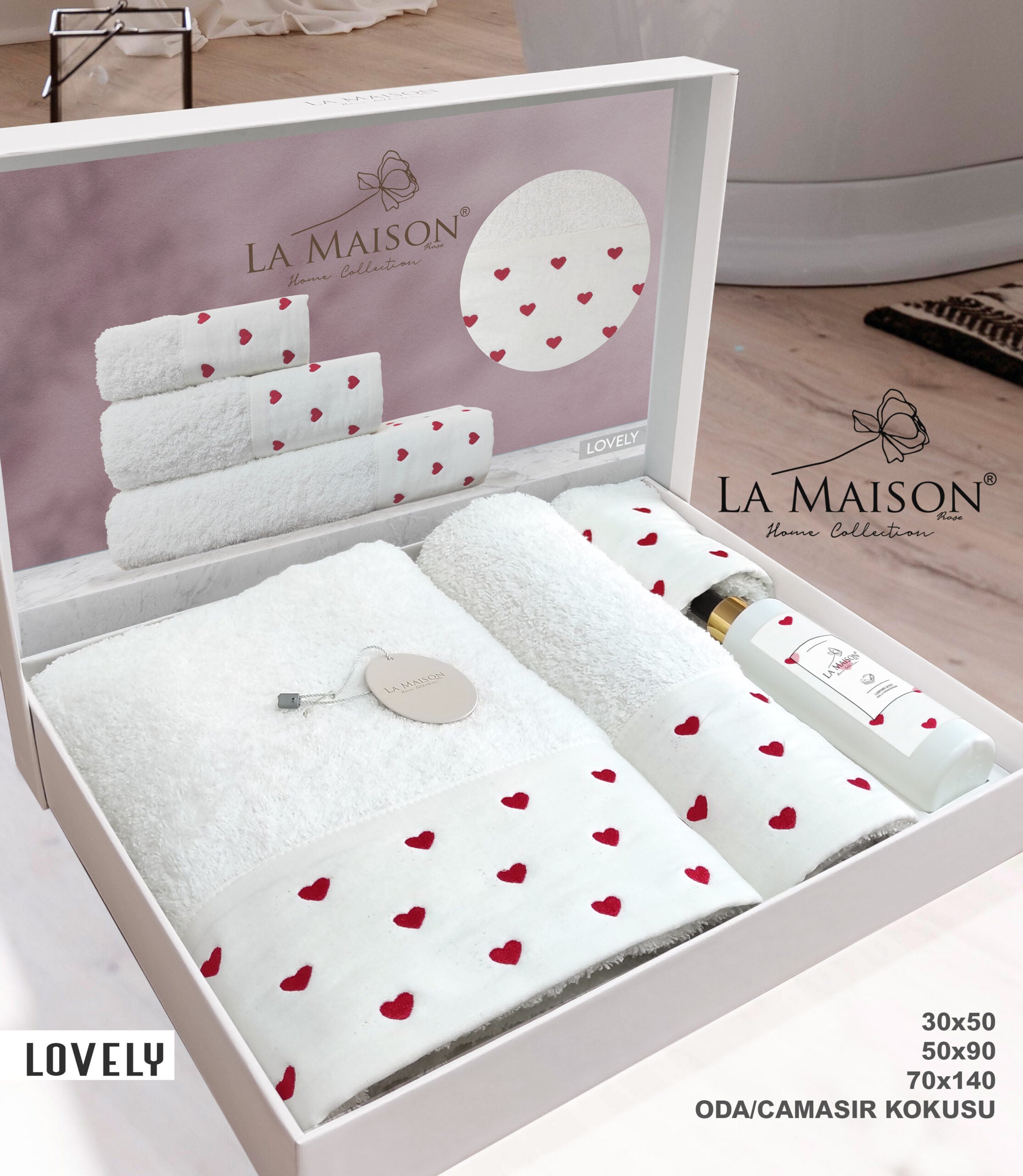 Подарунковий набір рушників La Maison, 3 шт. з ароматом Lovely
