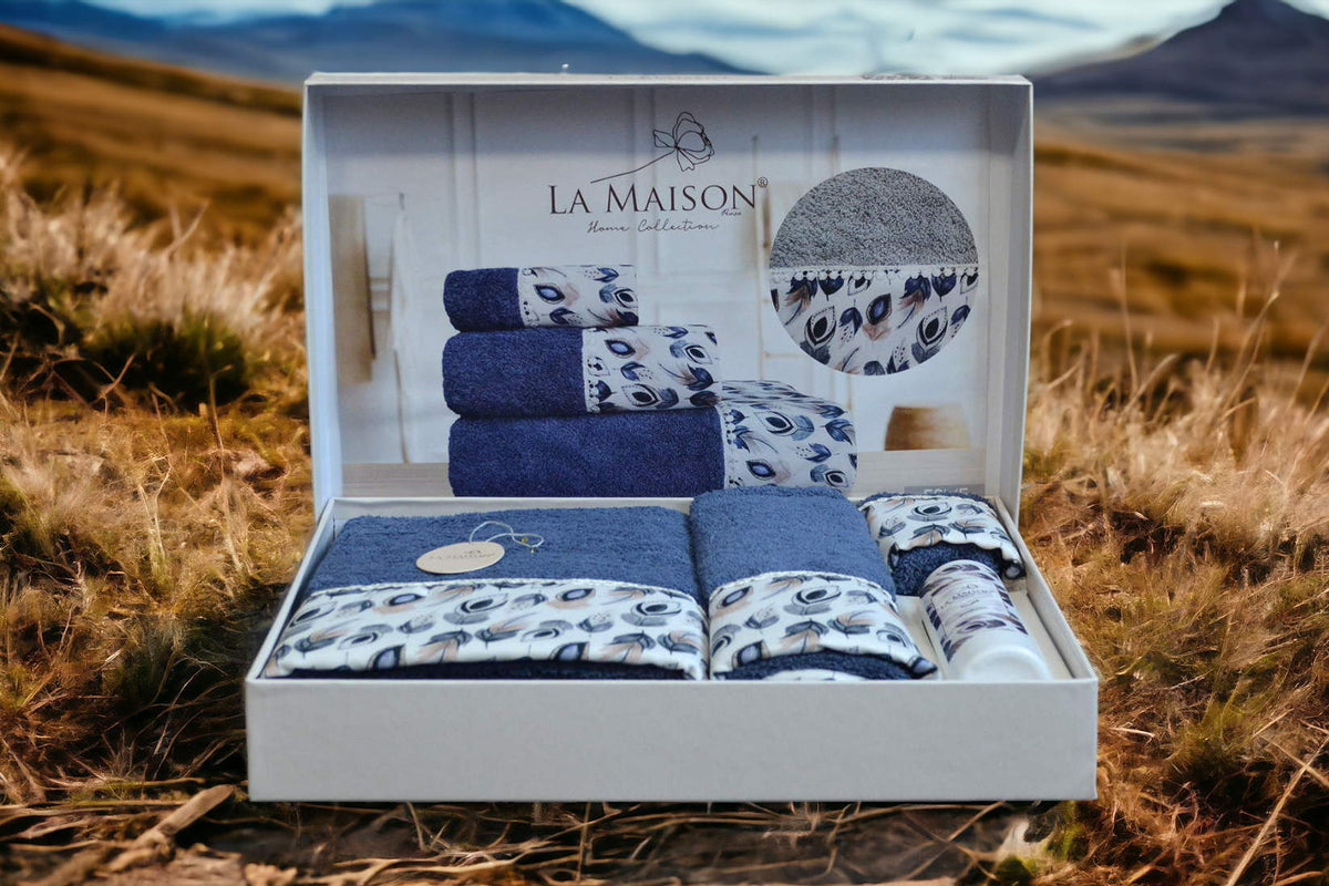 Подарунковий набір рушників La Maison, 3 шт. з ароматом Esme Mavi