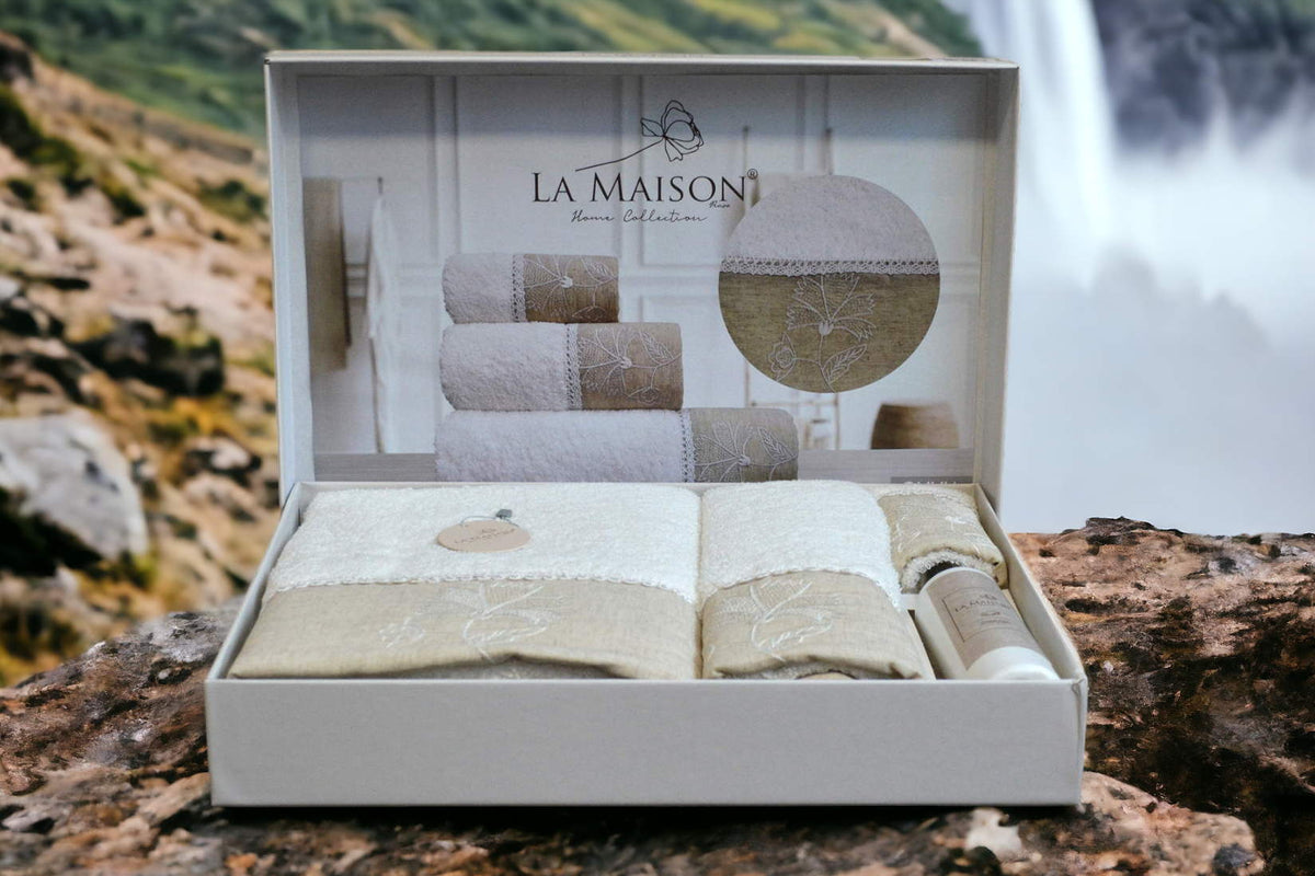 Подарунковий набір рушників La Maison, 3 шт. з ароматом Olivia