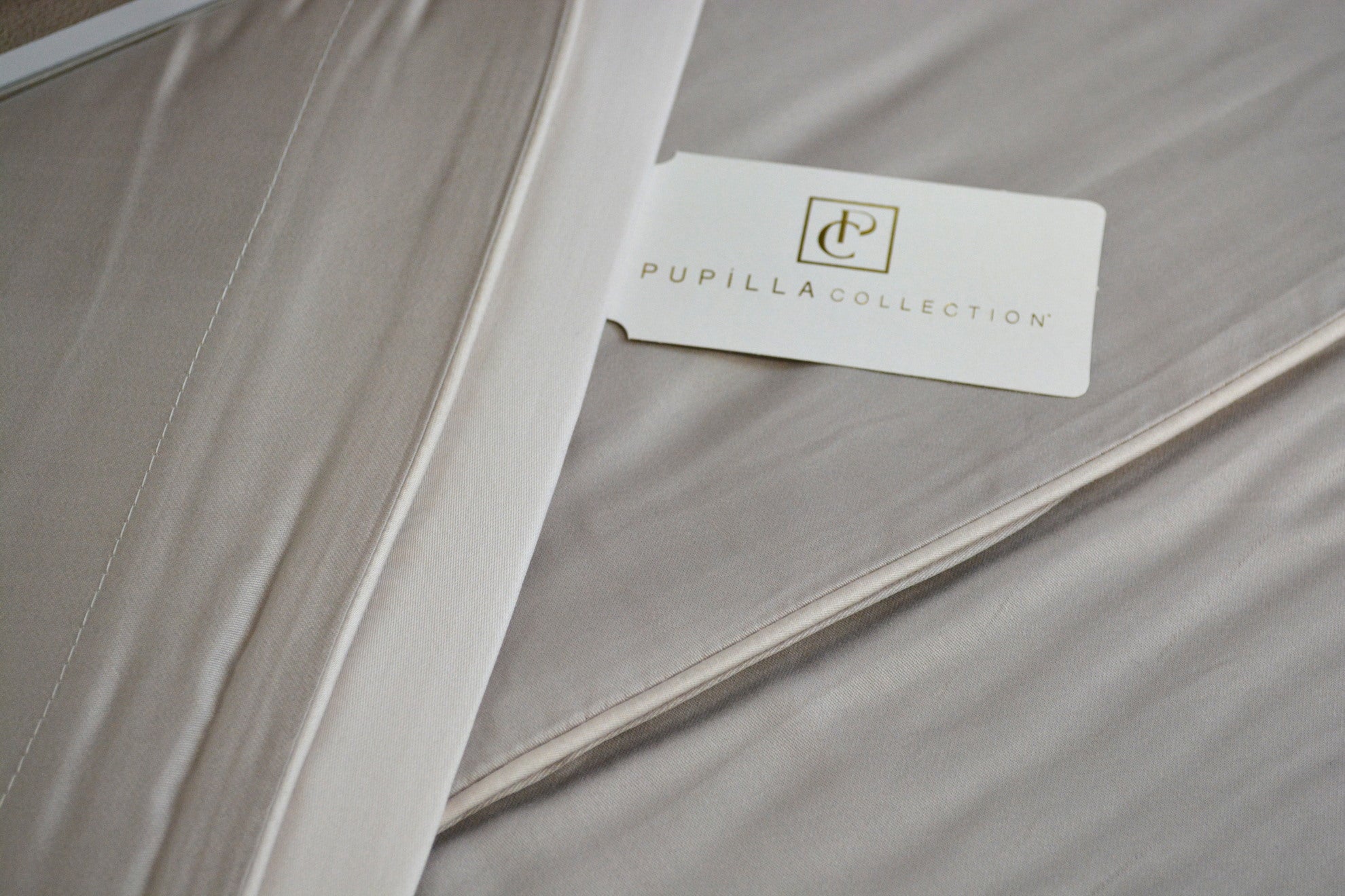 Постельное белье Pupilla Exclusive Satin 200 х 220 см Lara Pudra