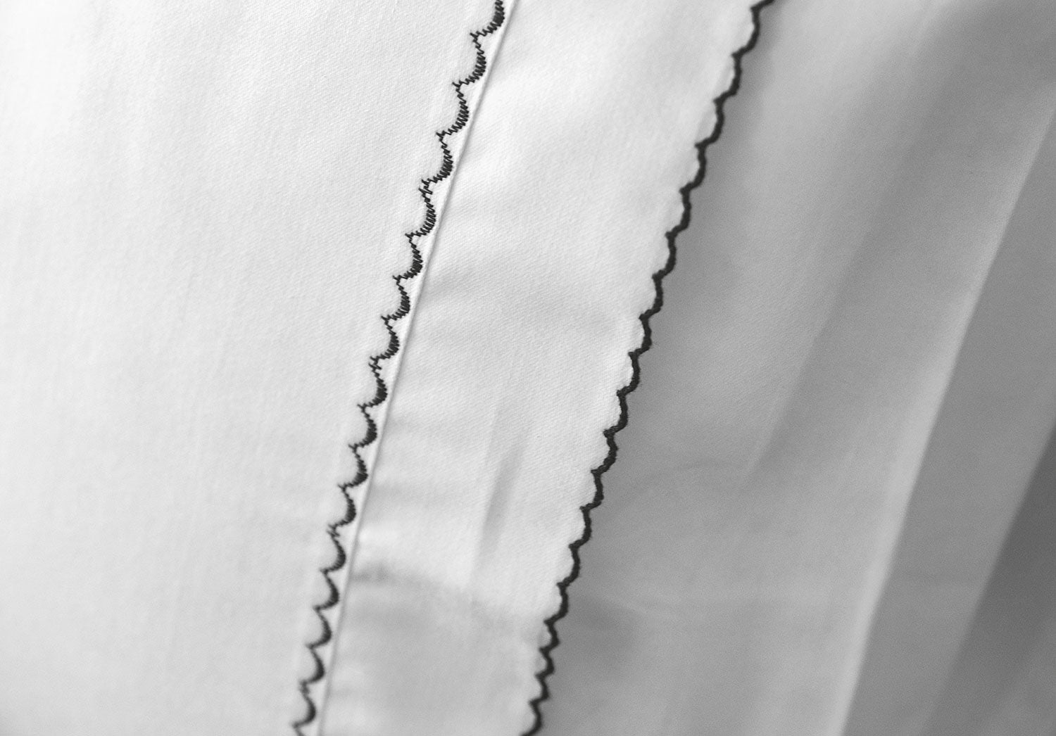 Комплект постільної білизни Issimo Toned Craft Satin 300 TC 200х220 см Magnolia White