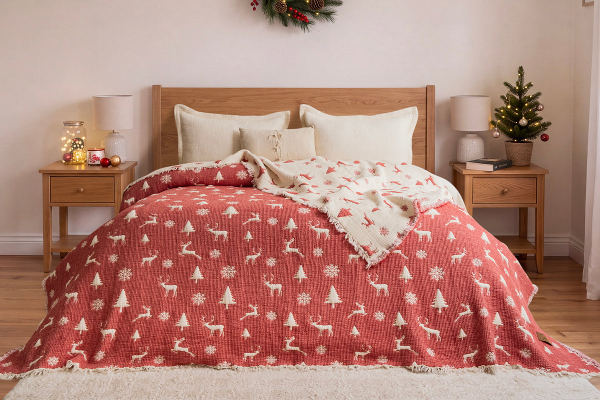 Муслінове новорічне покривало Saheser Merry 240 х 260 см. Red