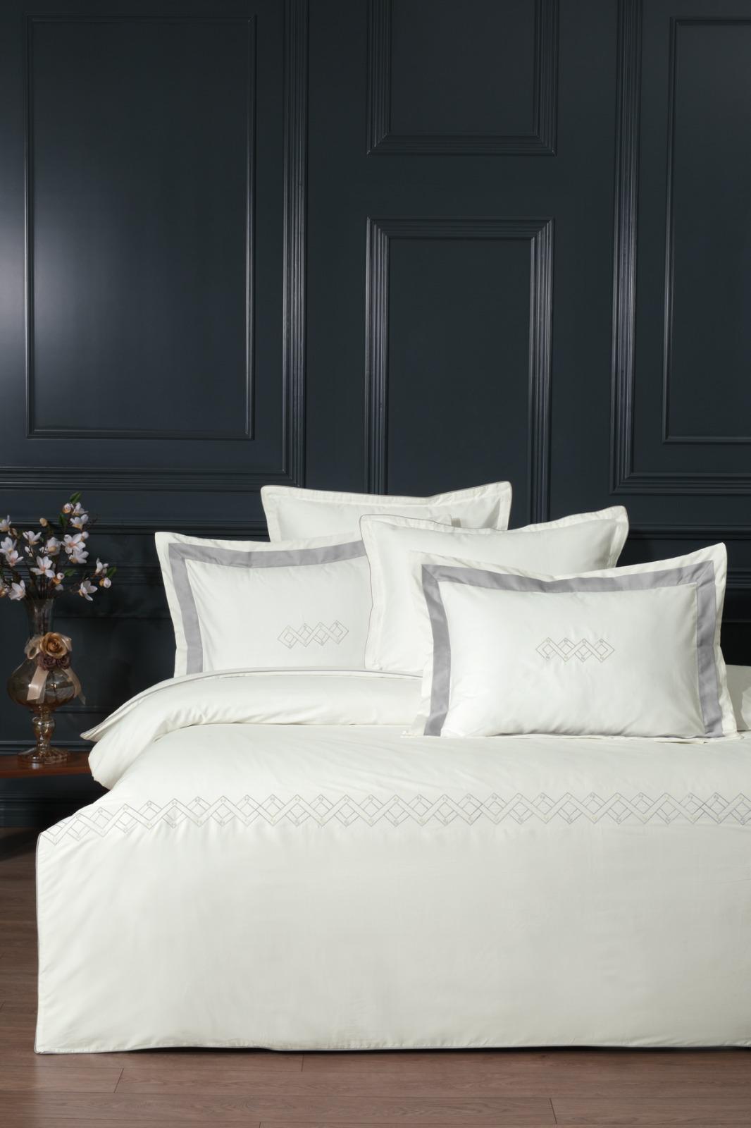 Постільна білизна La Romano Silk Satin 200×220 см Merisa Ash