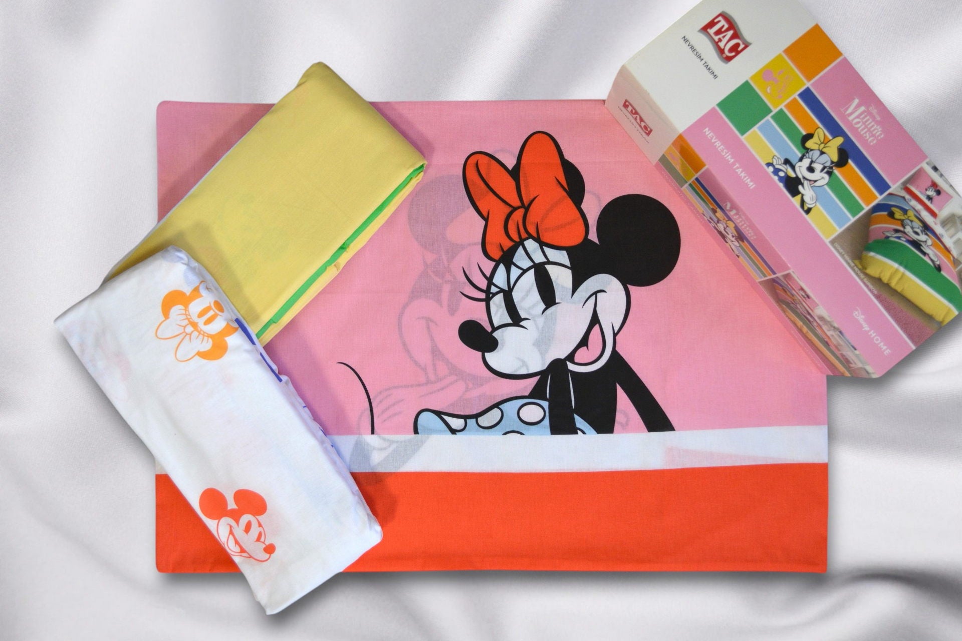 Постільна білизна TAC Disney 160×220 см Minnie Mouse Rainbow