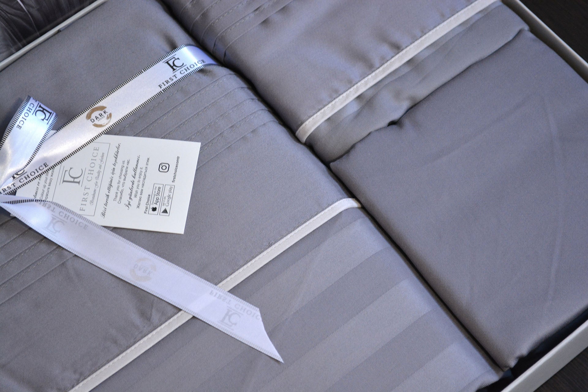 Комплект постільної білизни First Choice Deluxe Satin DARK 200х220 Modalife Quicksilver
