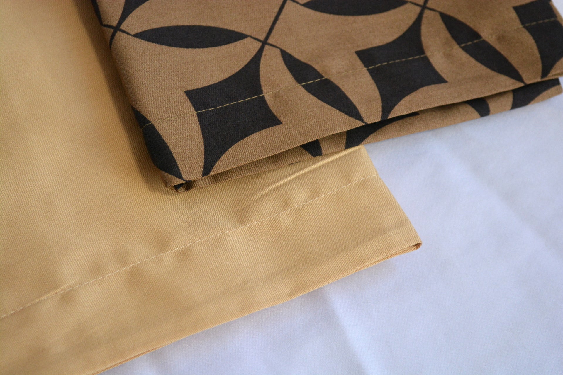 Комплект постільної білизни Issimo Coton Satin 200х220 см Mondo Gold