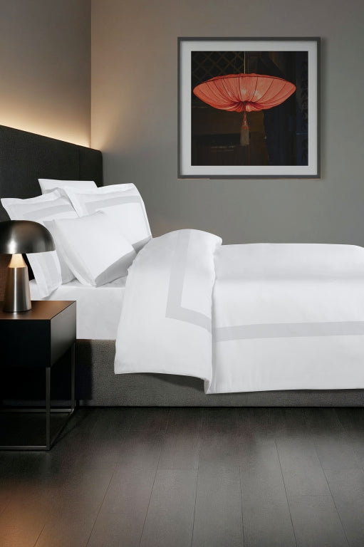 Постільна білизна La Romano Mona Premium Satin 300TC 200×220см Montova White