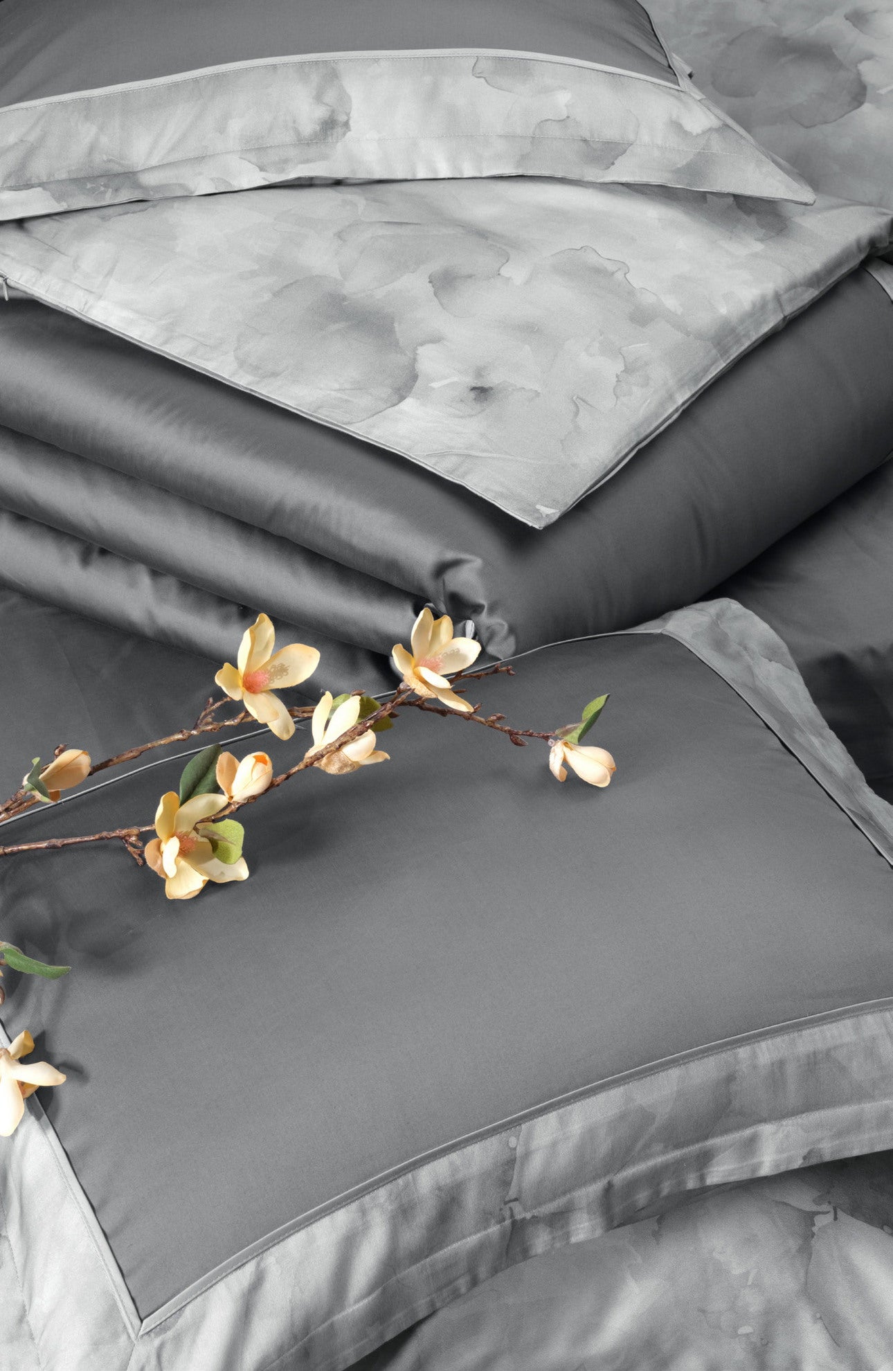 Постільна білизна La Romano Silk Satin 200×220 см Rivano Steelgrey