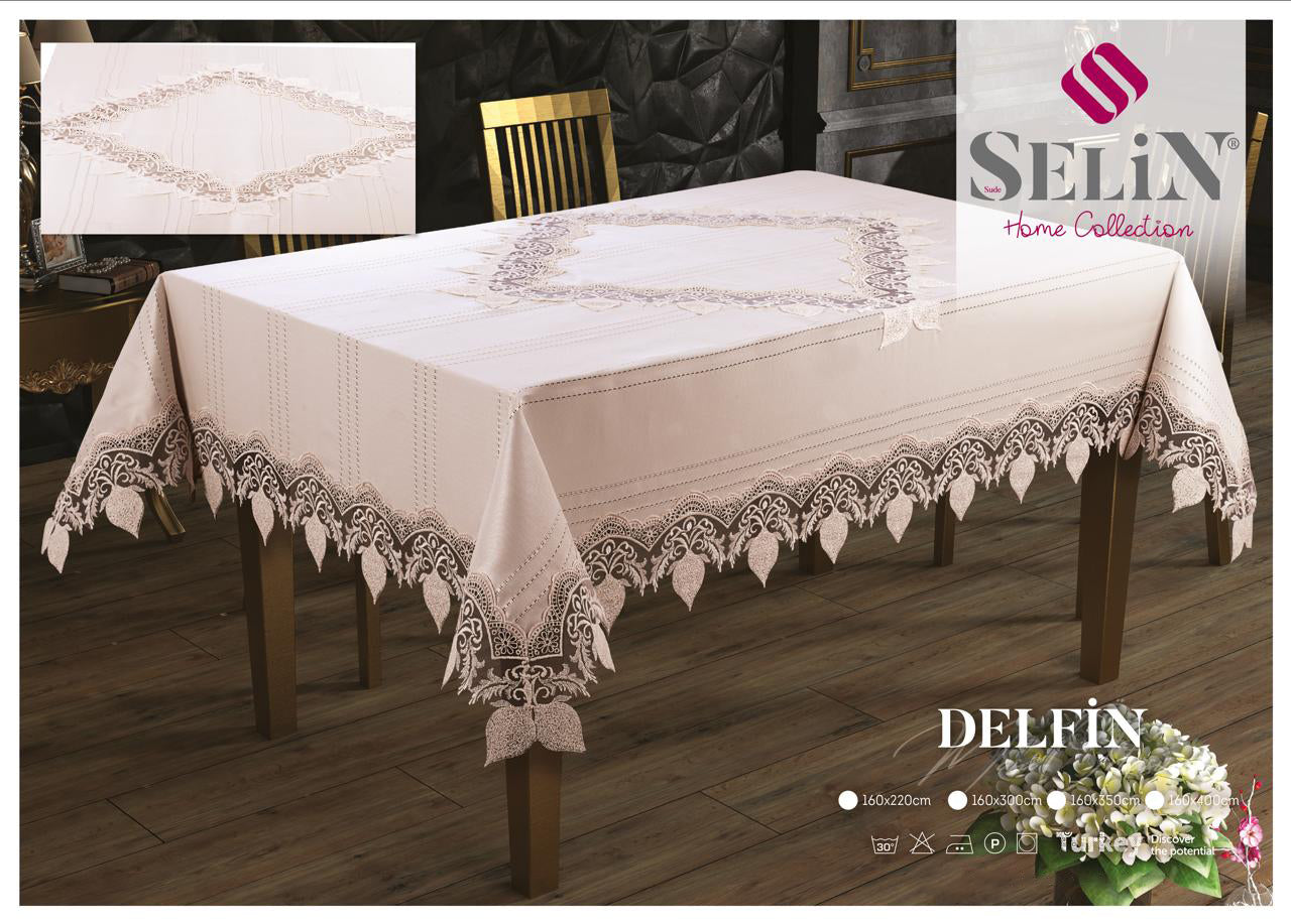 Лляна скатертина з мереживом Selin Delfin 160x220 см кремова
