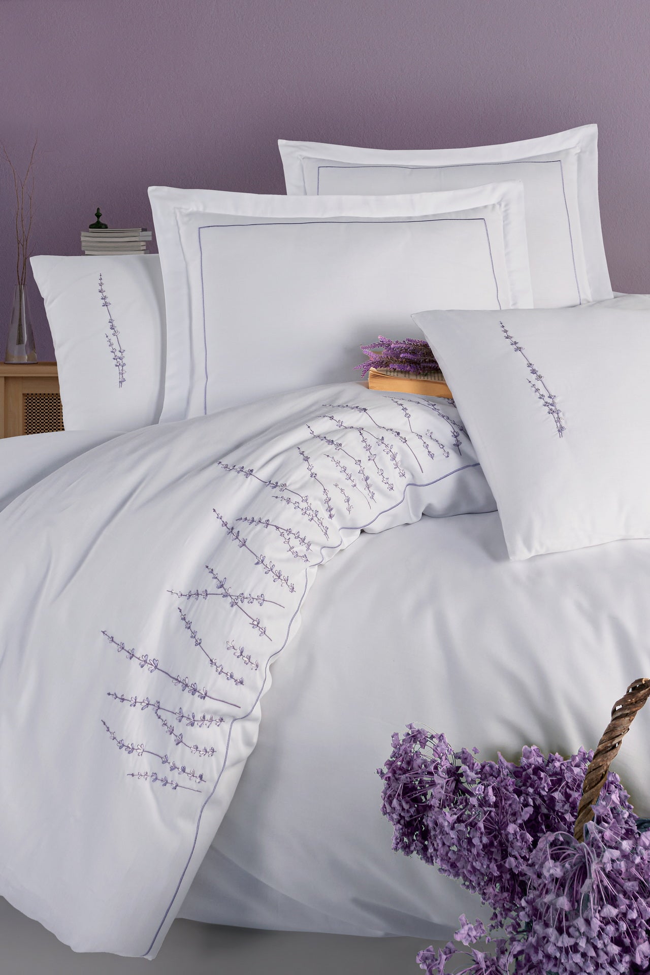 Комплект постільної білизни Maribor Exclusive Satin  200х220 см  Silvana Beyaz
