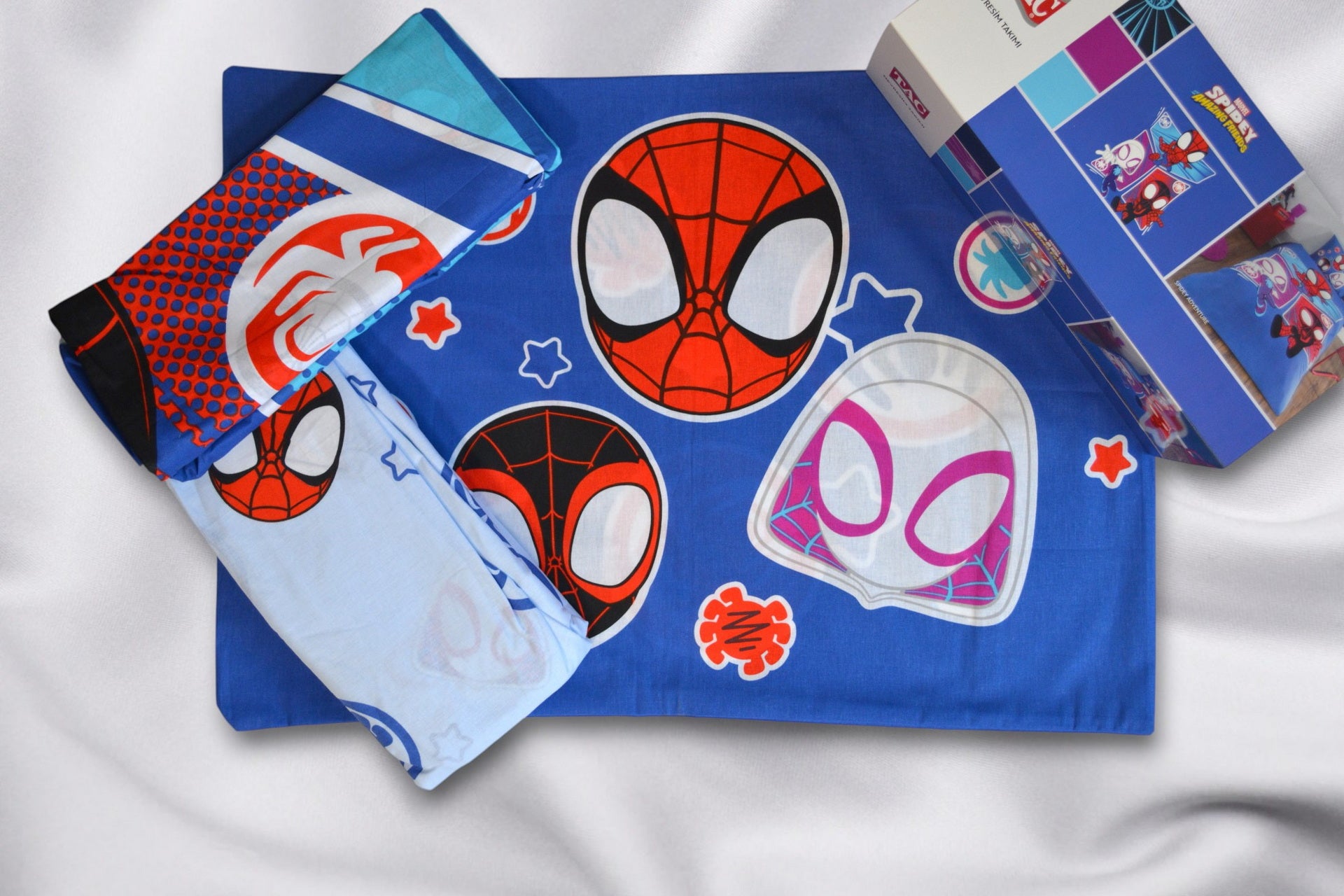 Постільна білизна TAC Disney 160×220 см Spidey Adventure