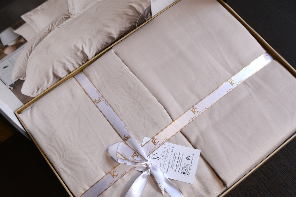 Постільна білизна First Choice Jacquard Satin 200 х 220 см Stesha Beige