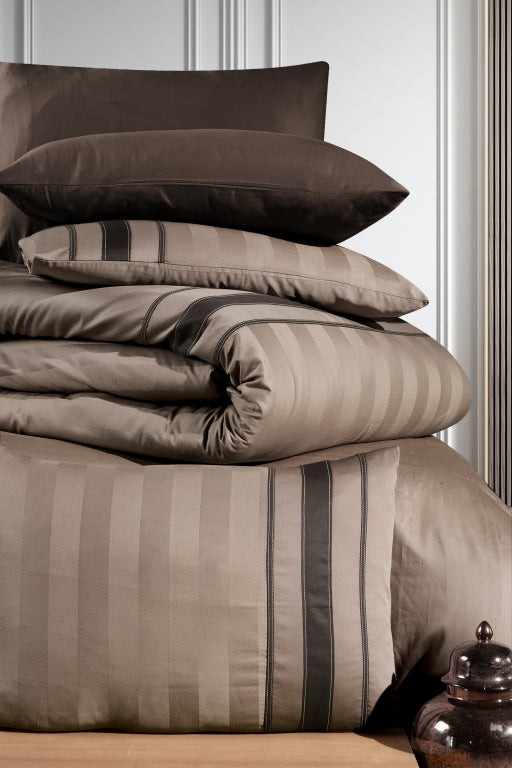 Комплект постільної білизни First Choice Deluxe Satin 200х220 Artwel Mink
