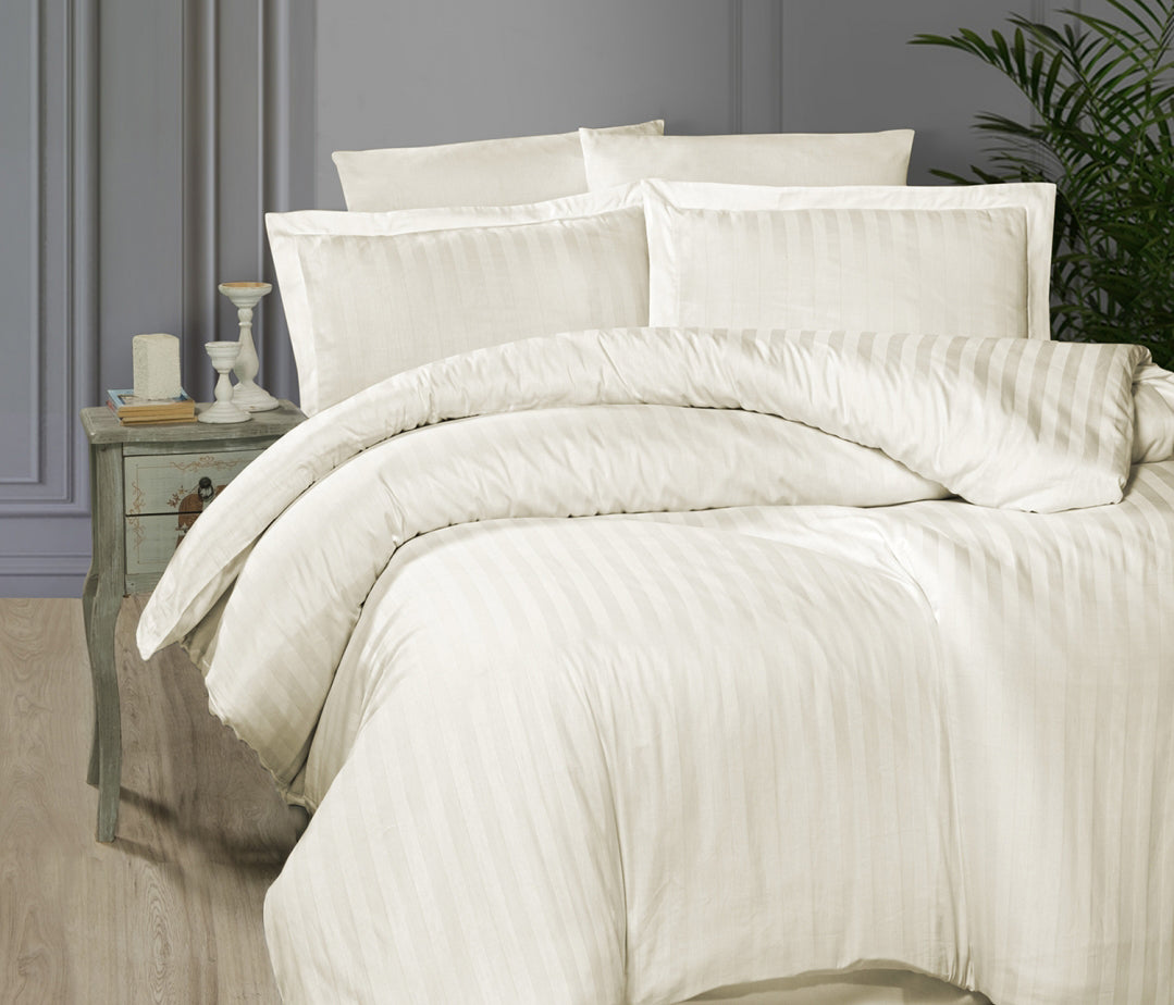 Постільна білизна First Choice Cotton Satin 160 х 220 см Broad Line Cream
