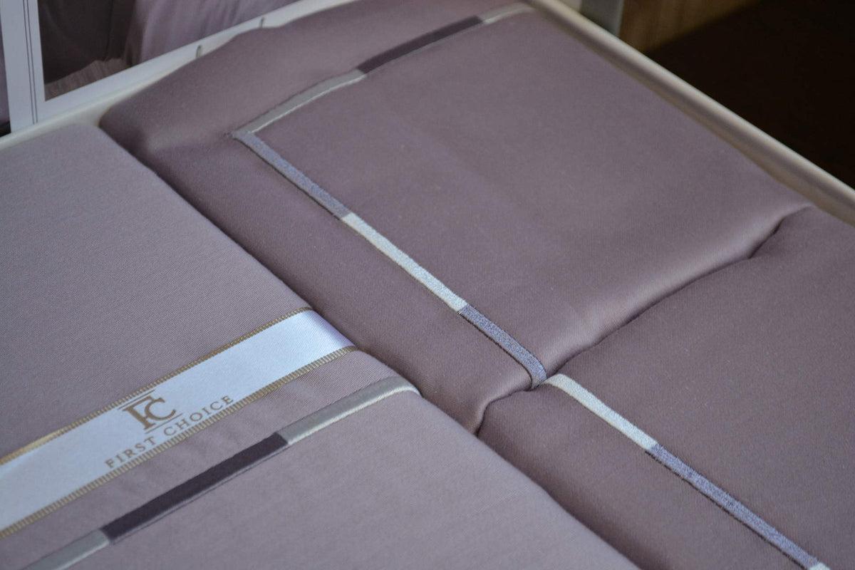 Постільна білизна First Choice V.I.P Satin Moonlight 200 х 220 см Claudio Lavender