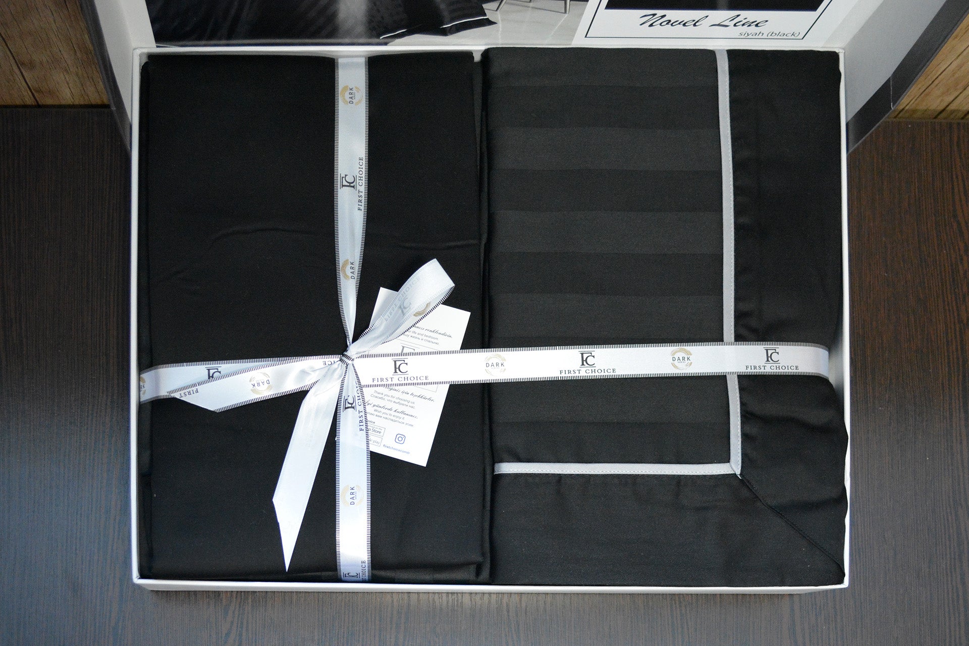 Комплект постільної білизни First Choice Deluxe Satin DARK 200х220 Novel Line Black