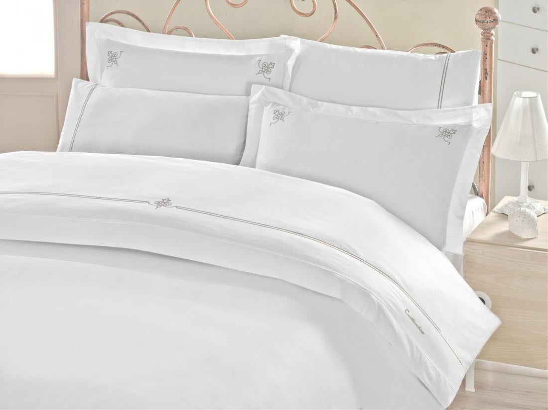 Комплект постільної білизни Classic 200×220 Guher