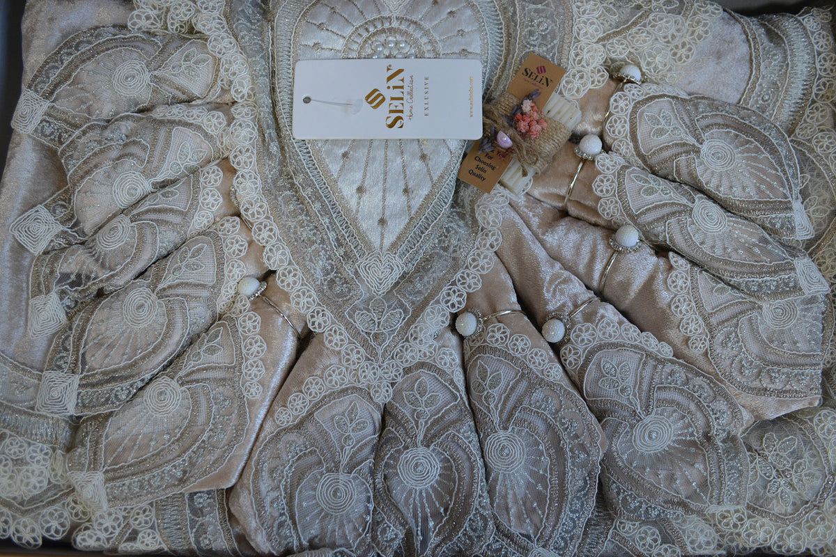 Велюрова скатертина з ранером Selin Hurrem Set 160×220+12 серветок