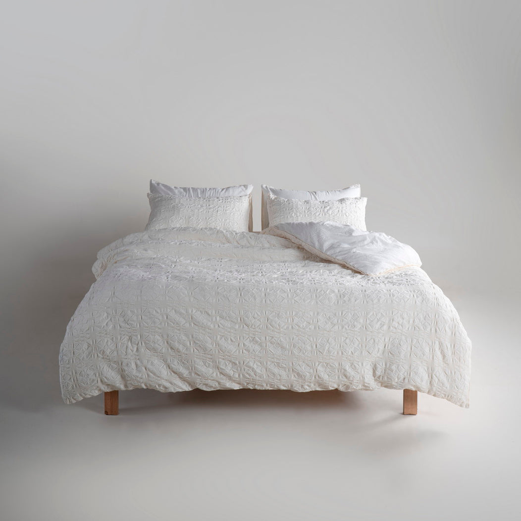 Постільна білизна Limasso Stonewashed Kristal Сімейний (2 шт 160 х 220 см) Snow White