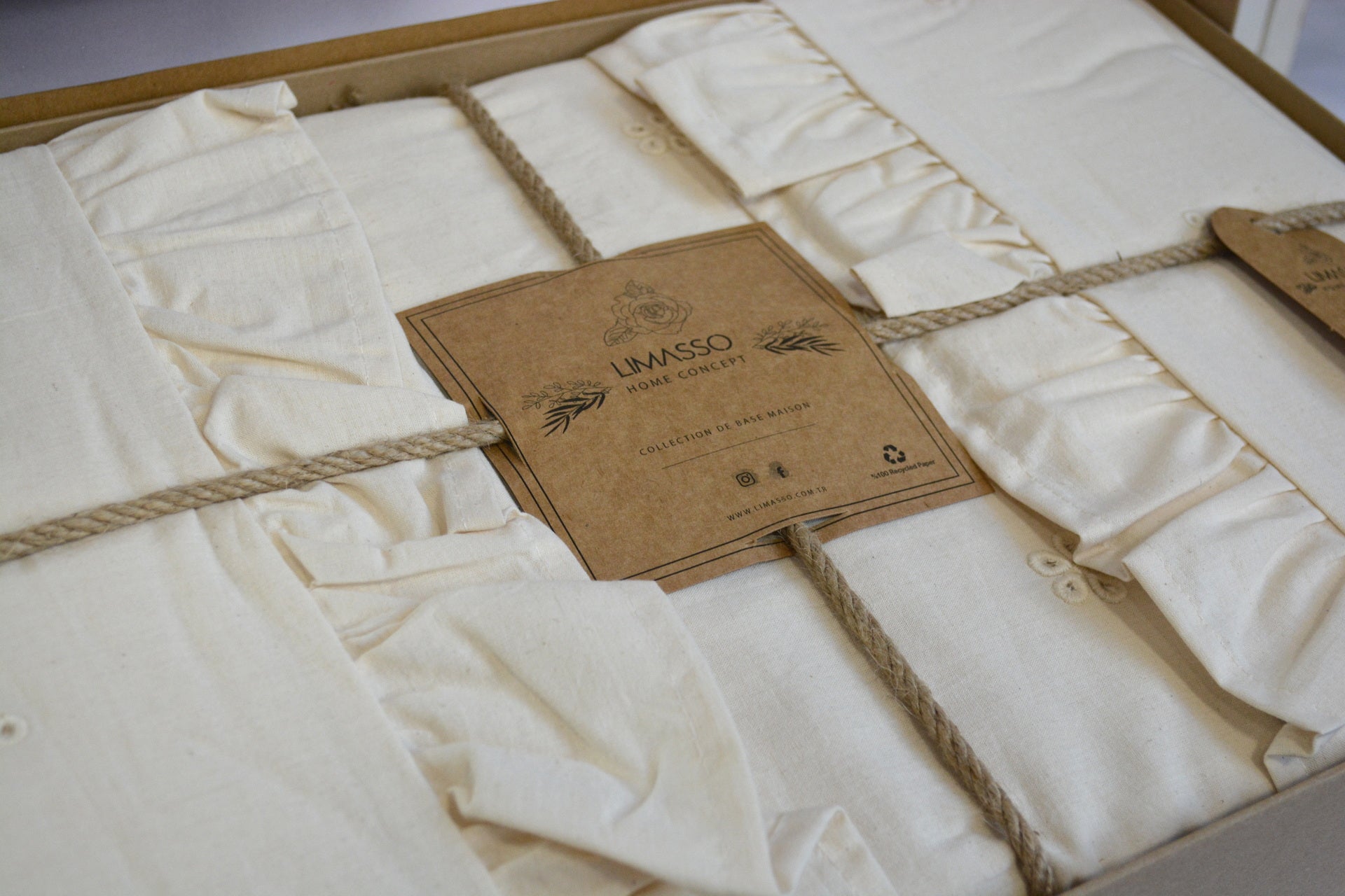 Постільна білизна Limasso Stonewashed Exclusive Luna Daisy 200 х 220 см Yikama