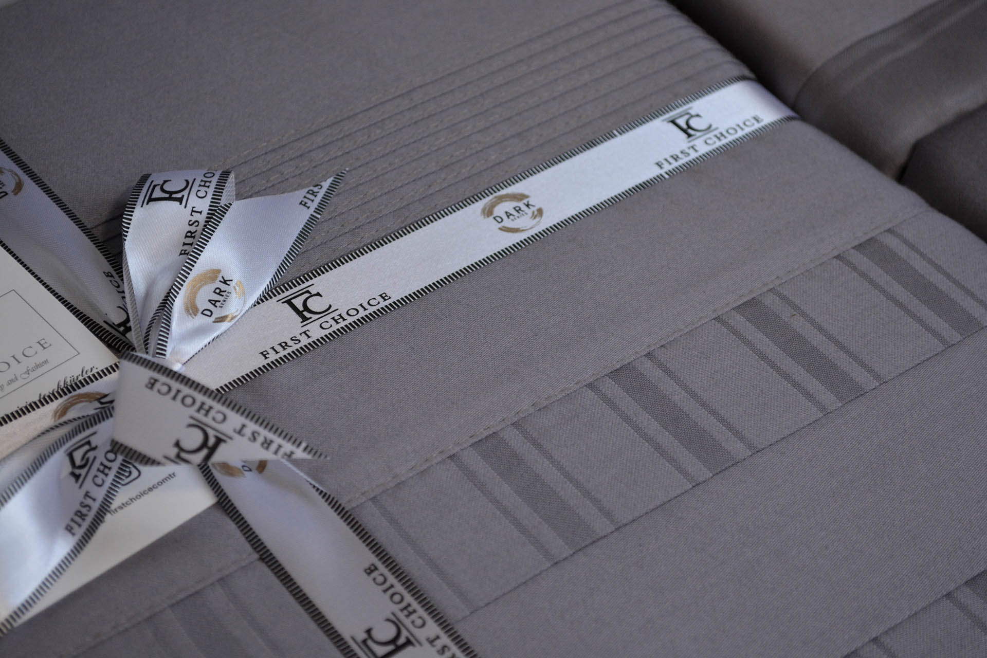 Комплект постільної білизни First Choice Deluxe Satin DARK 200х220 New Trend Quick Silver