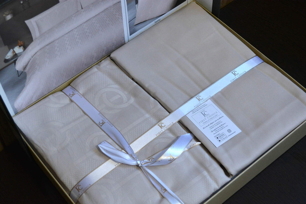 Постільна білизна First Choice Jacquard Satin 200 х 220 см Norel Latte